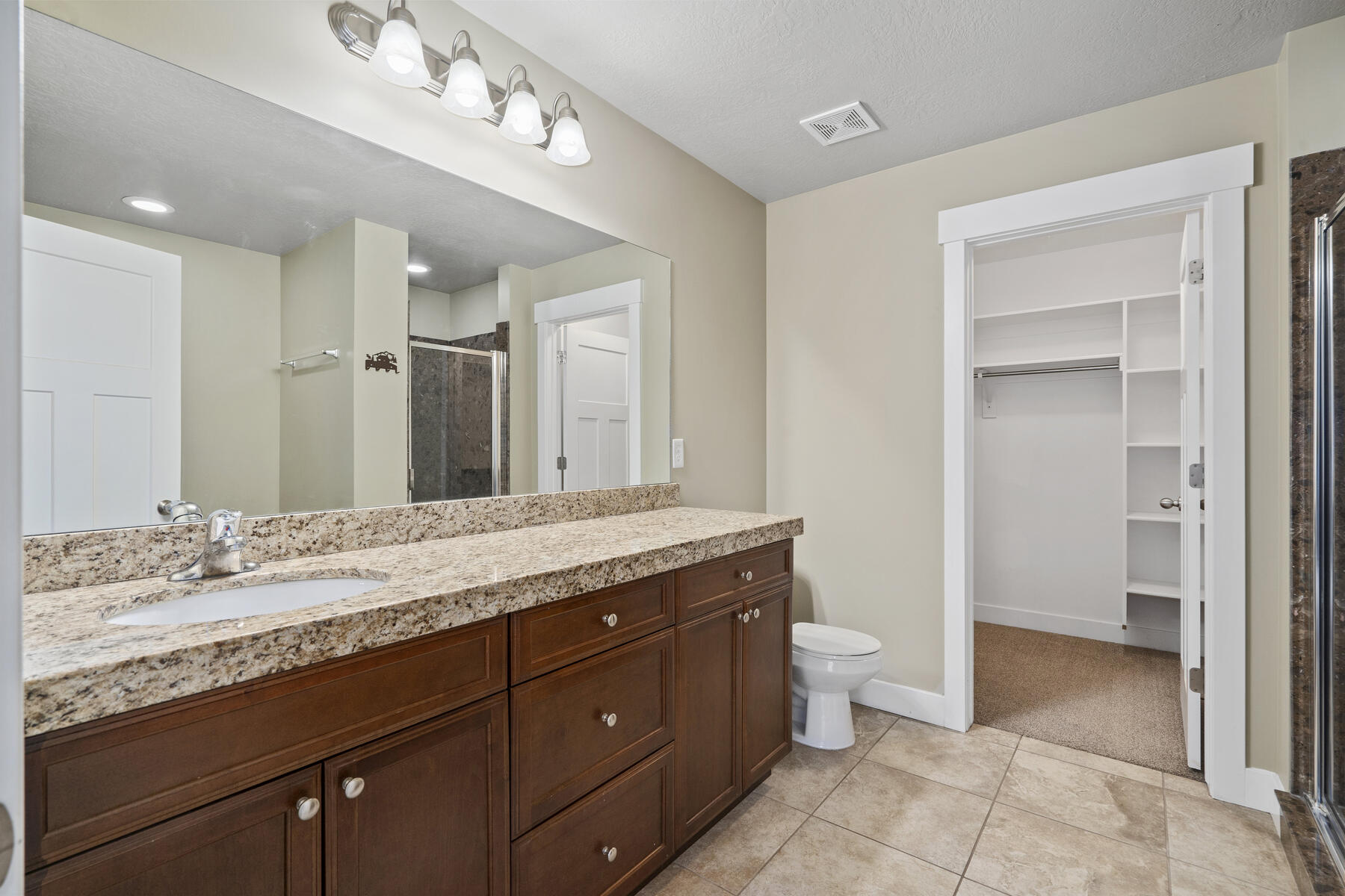 378 E Barn View Dr