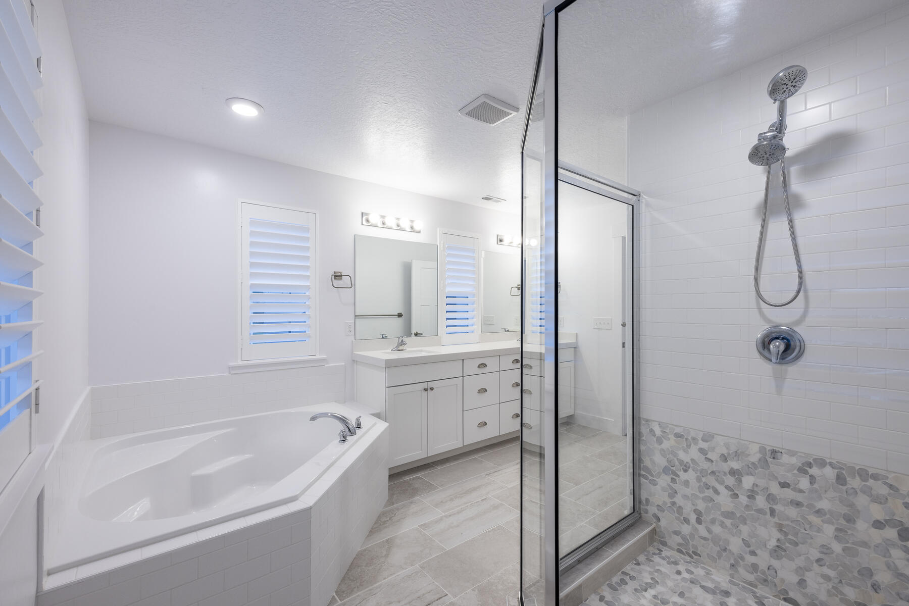 14753 S Glacial Peak Drive