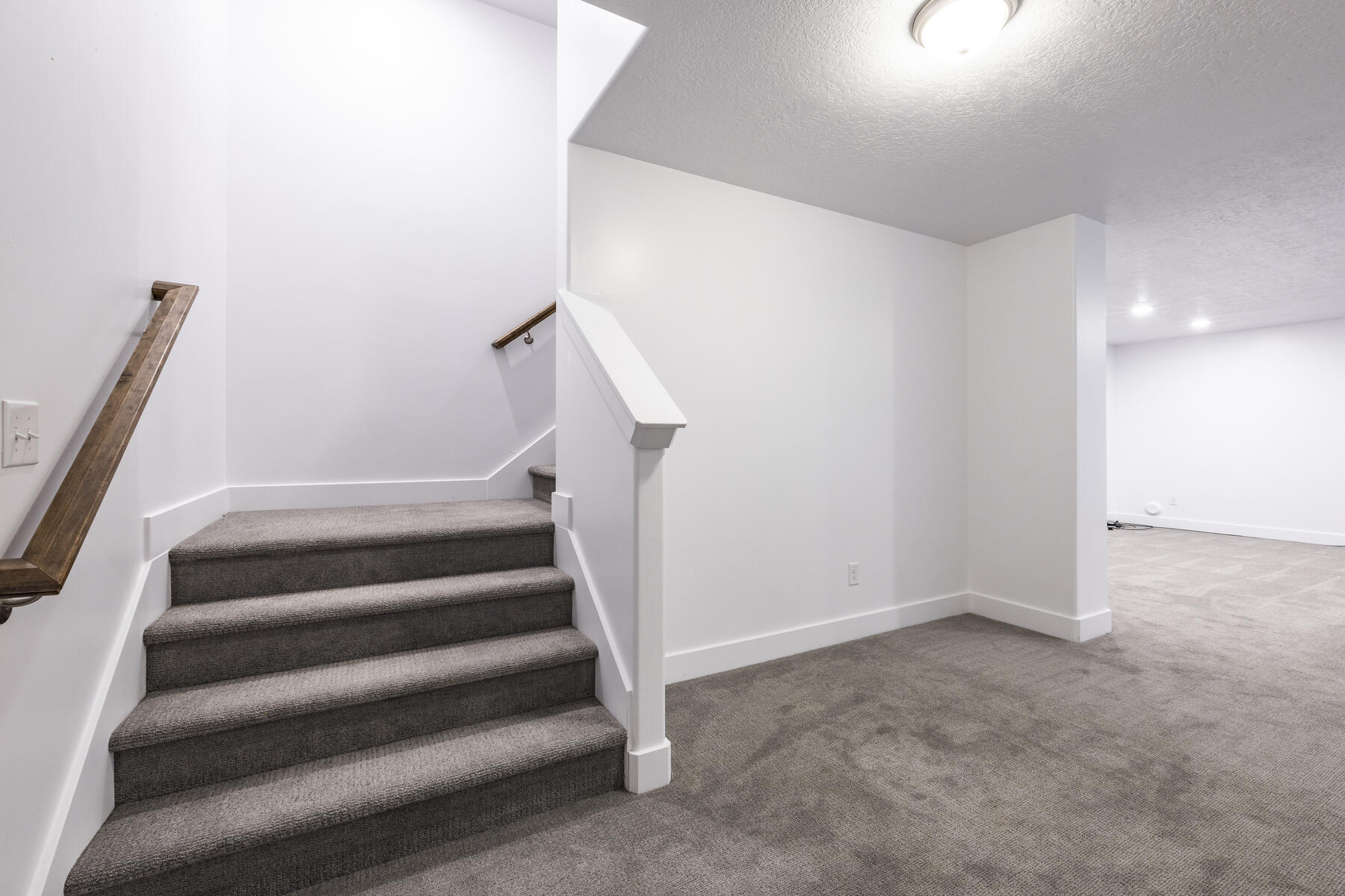 14753 S Glacial Peak Drive