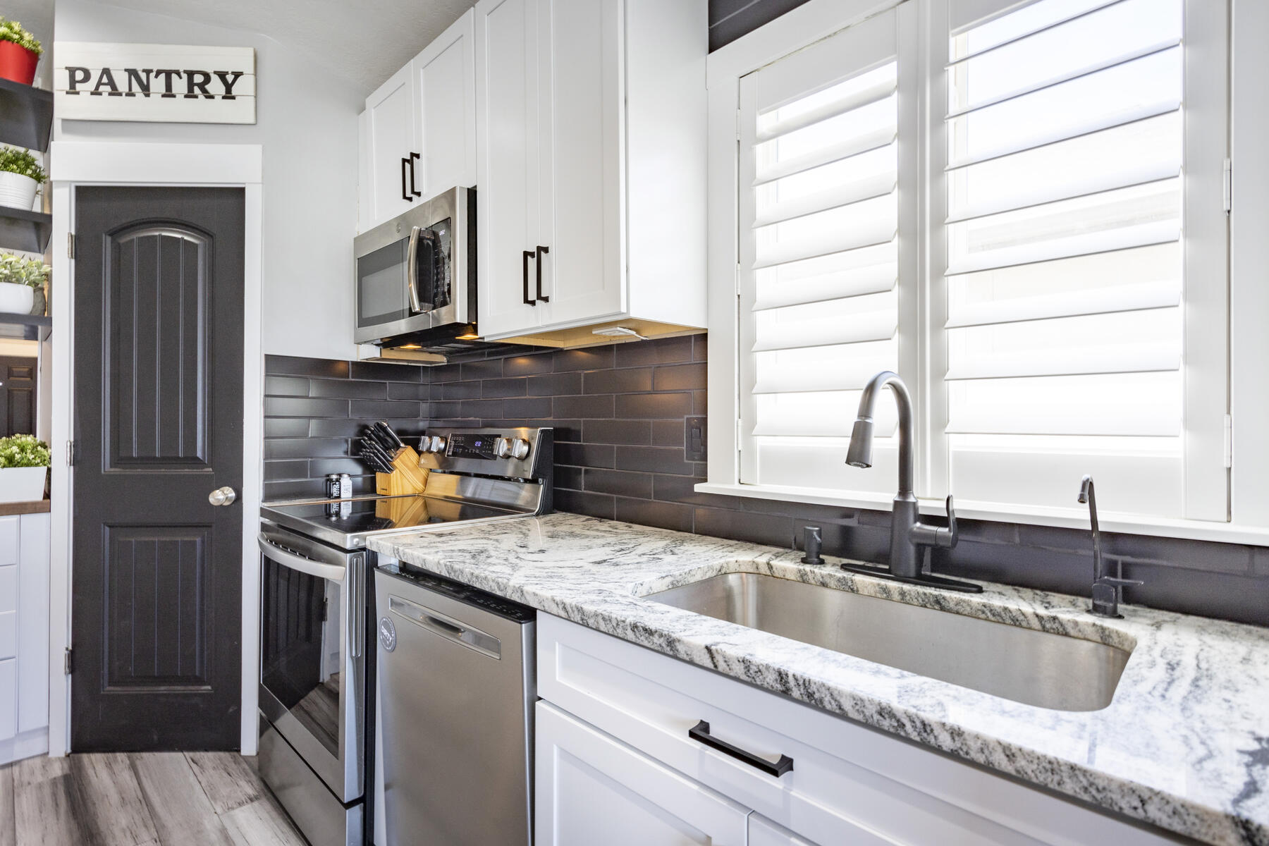 12443 S Iron sight Way