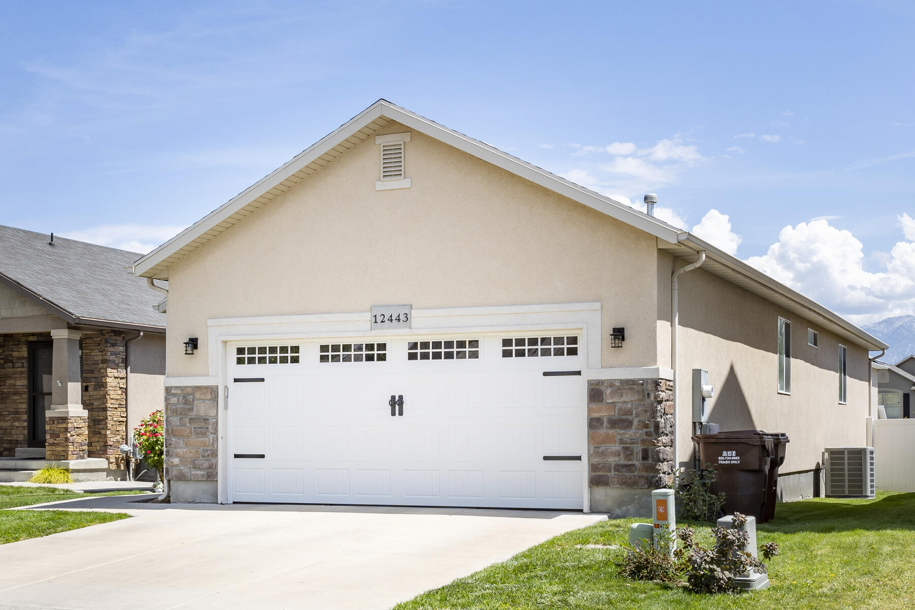 12443 S Iron sight Way