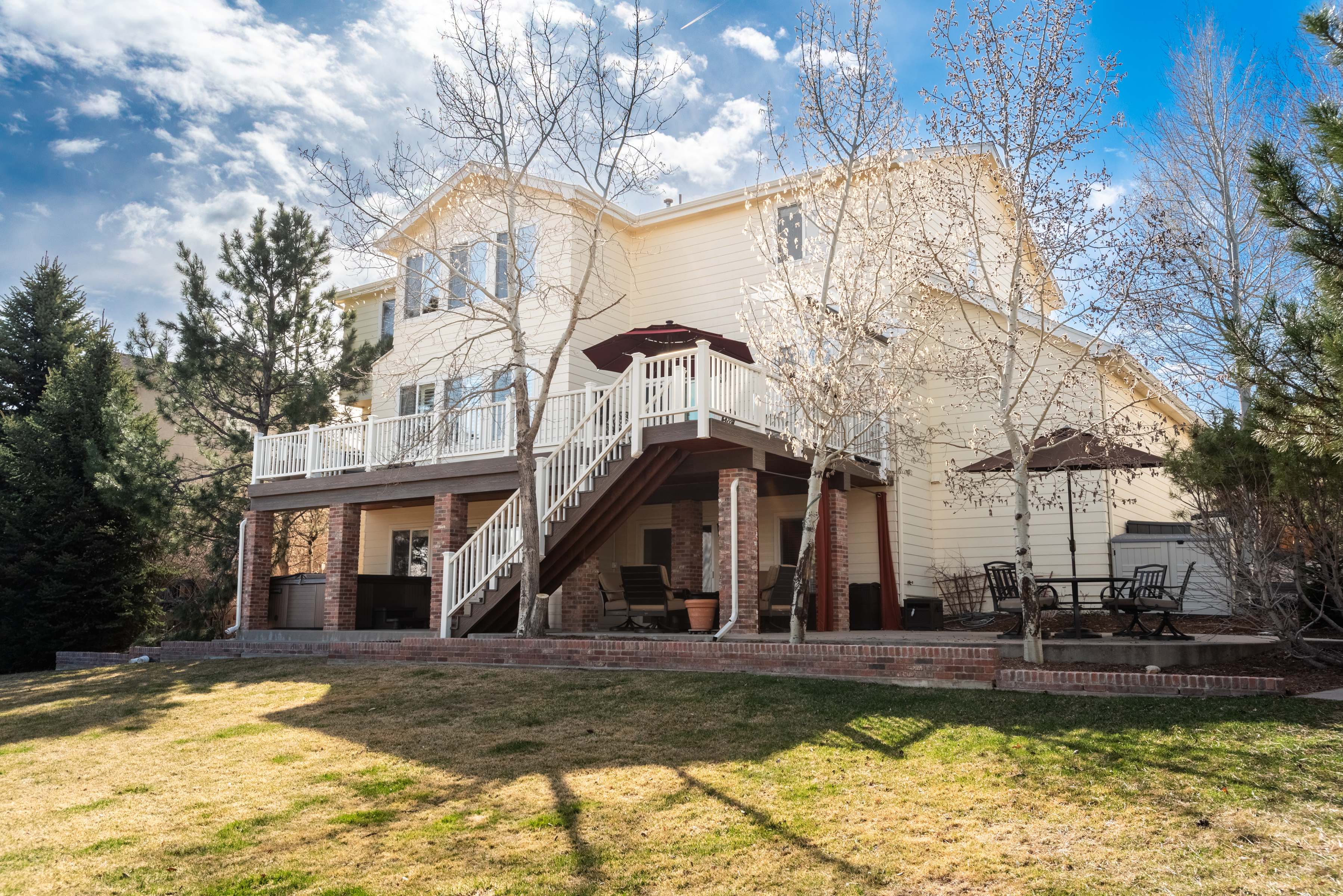22155 Laurel Oak Drive 