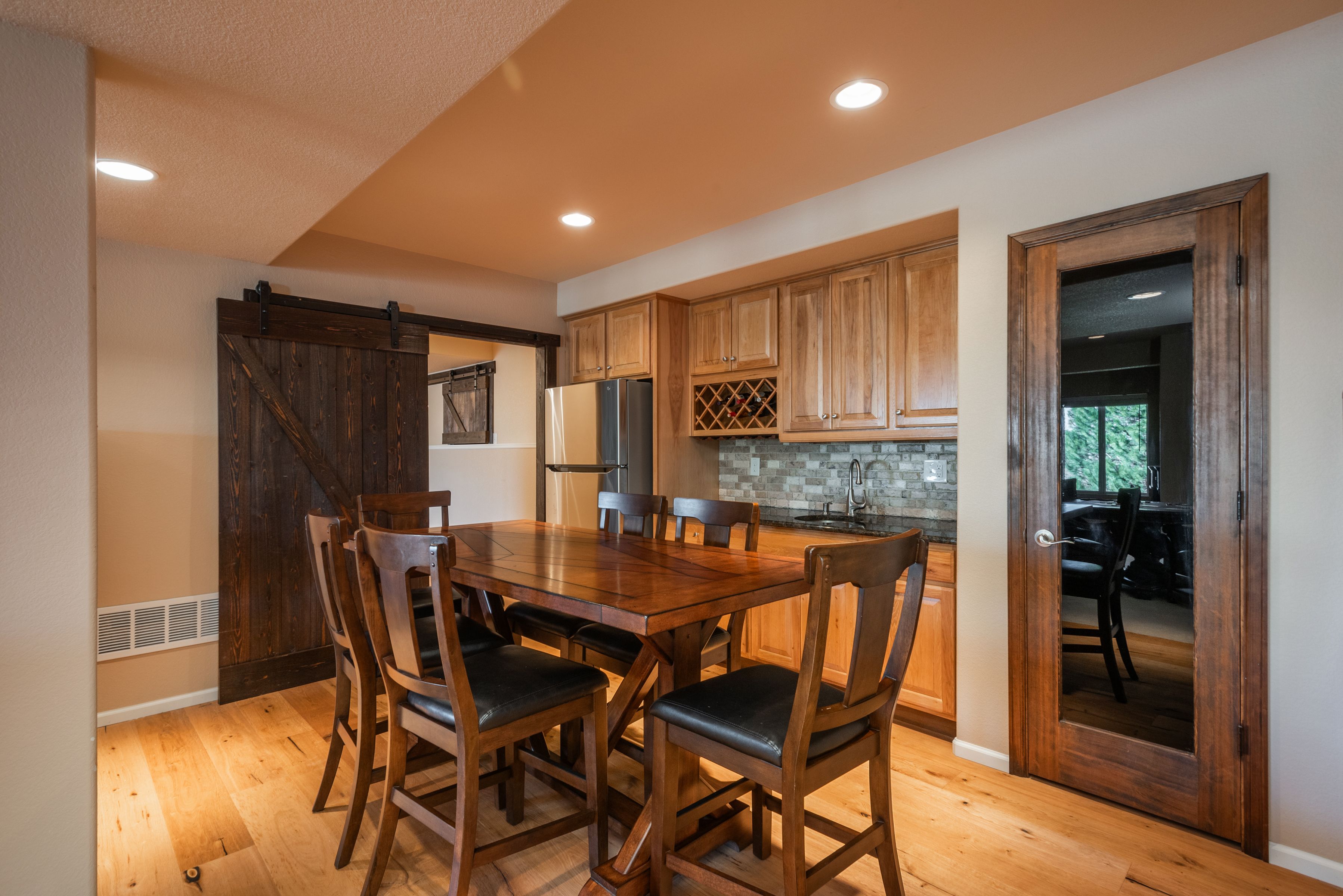 22155 Laurel Oak Drive 