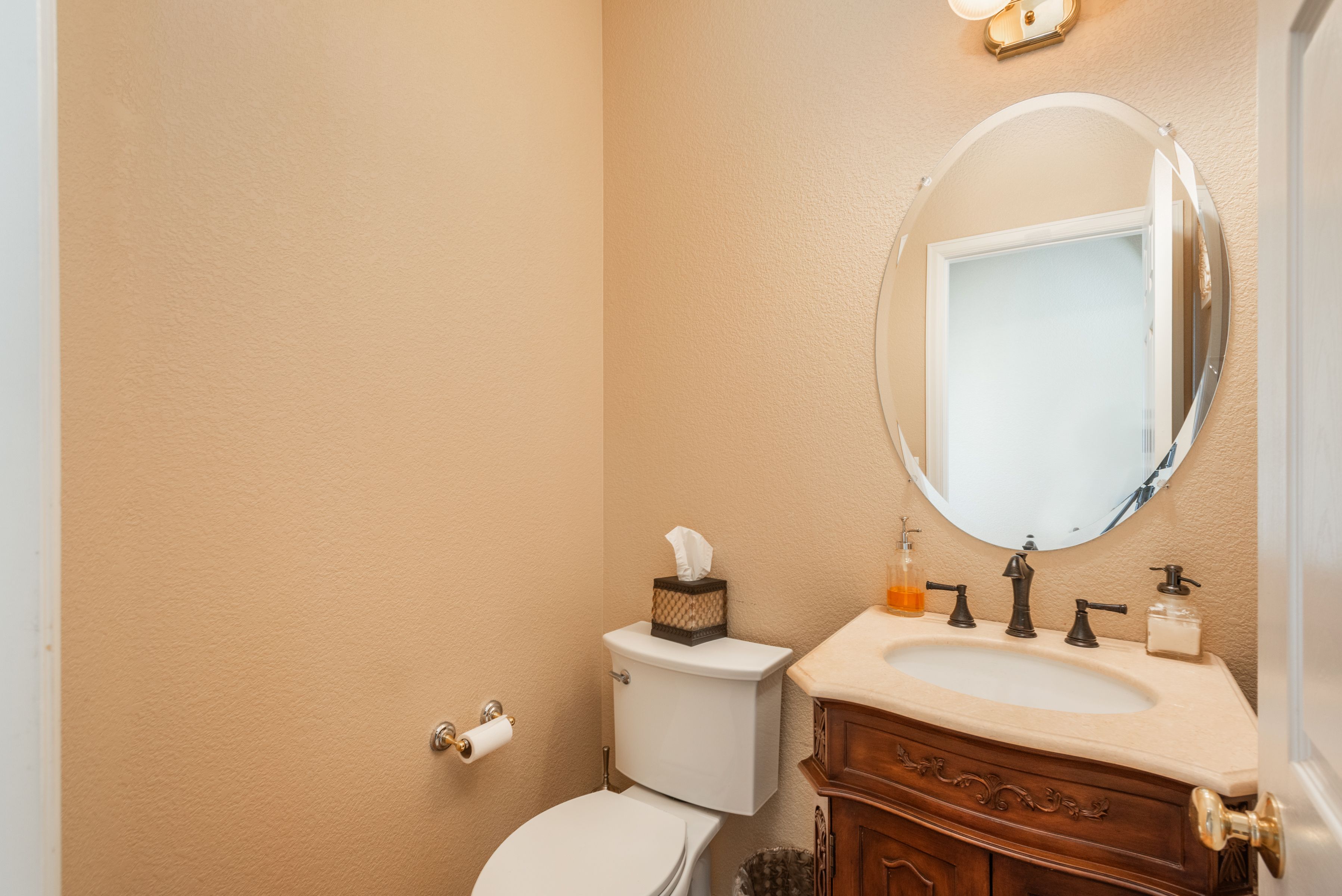 22155 Laurel Oak Drive 