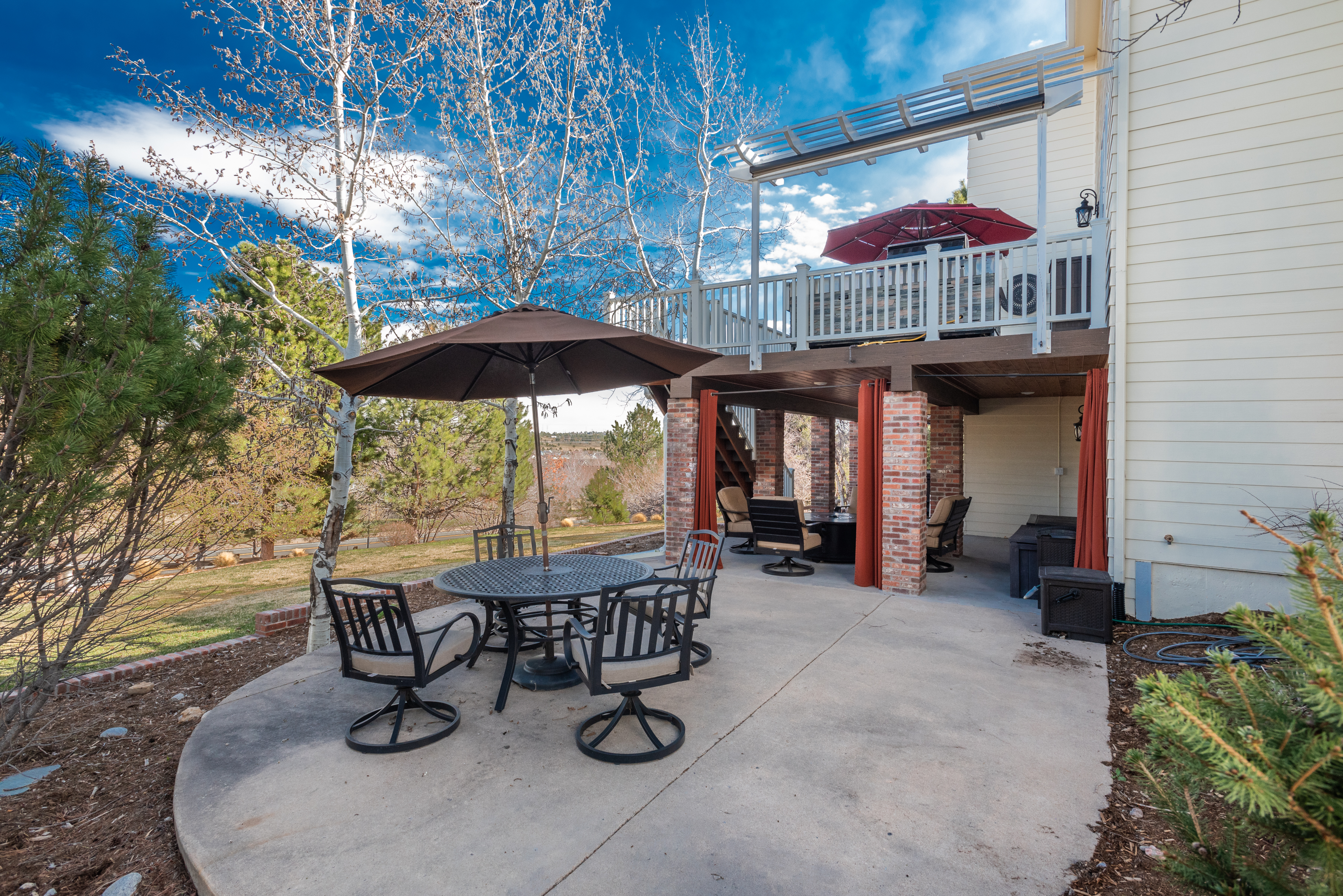 22155 Laurel Oak Drive 