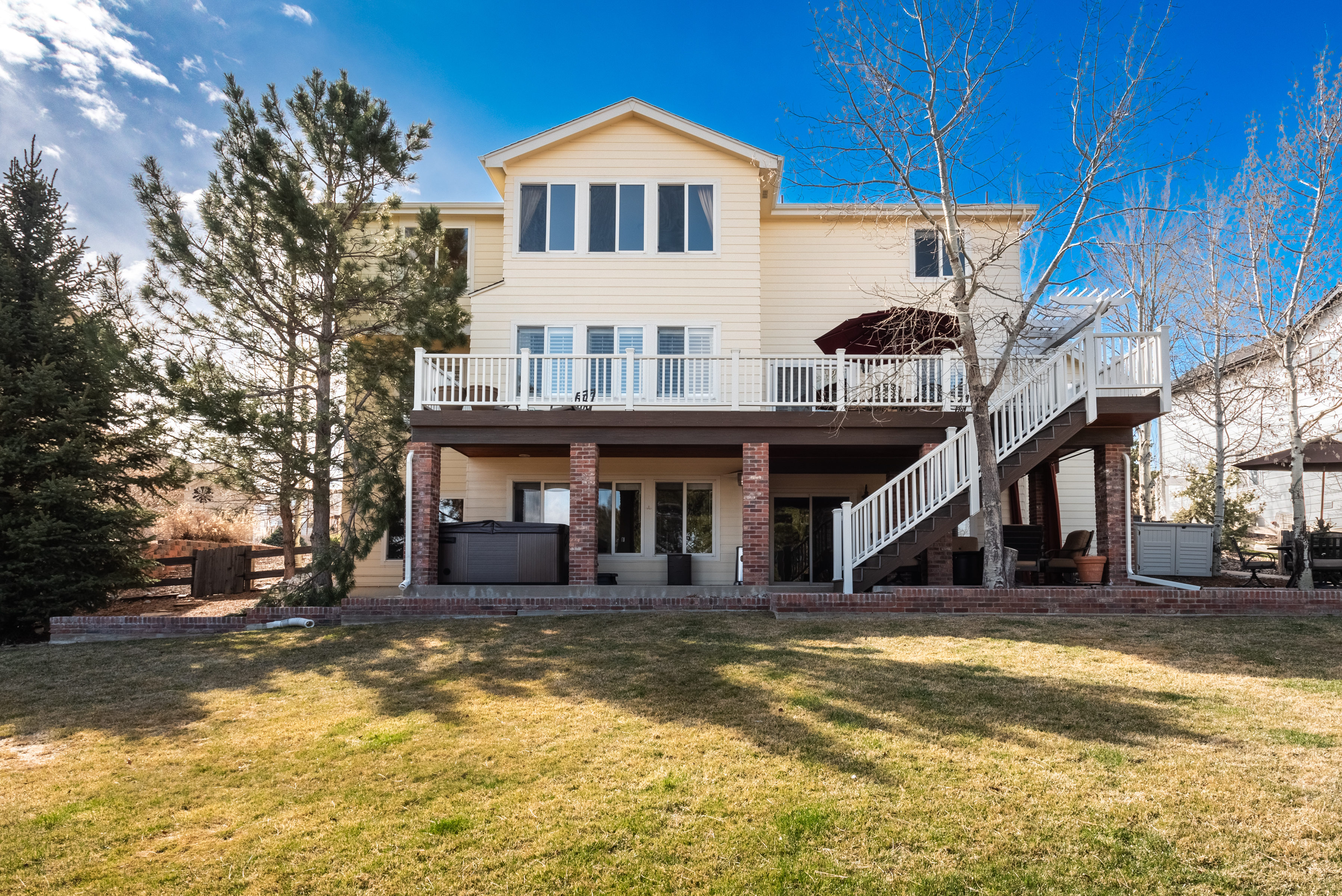 22155 Laurel Oak Drive 