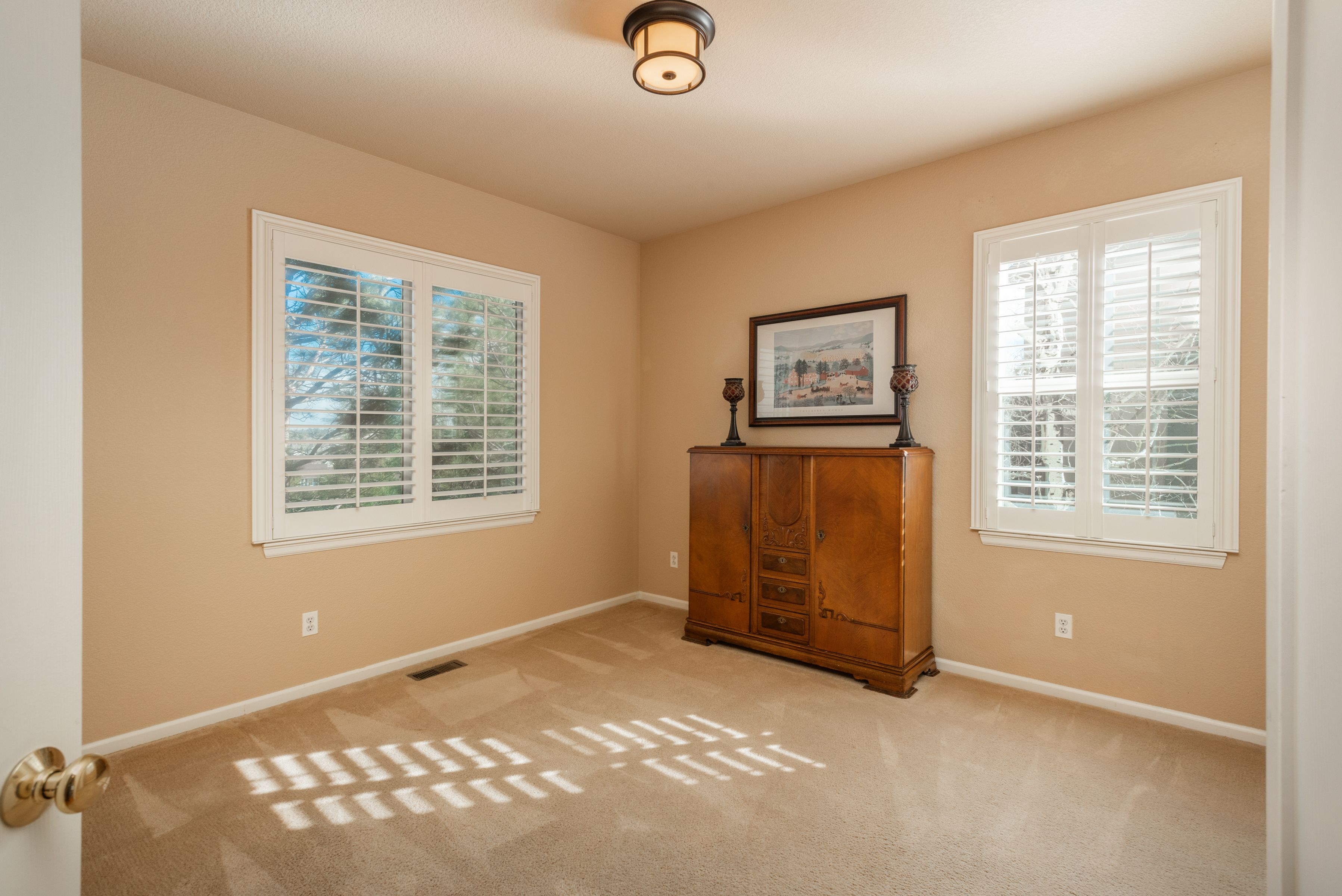22155 Laurel Oak Drive 