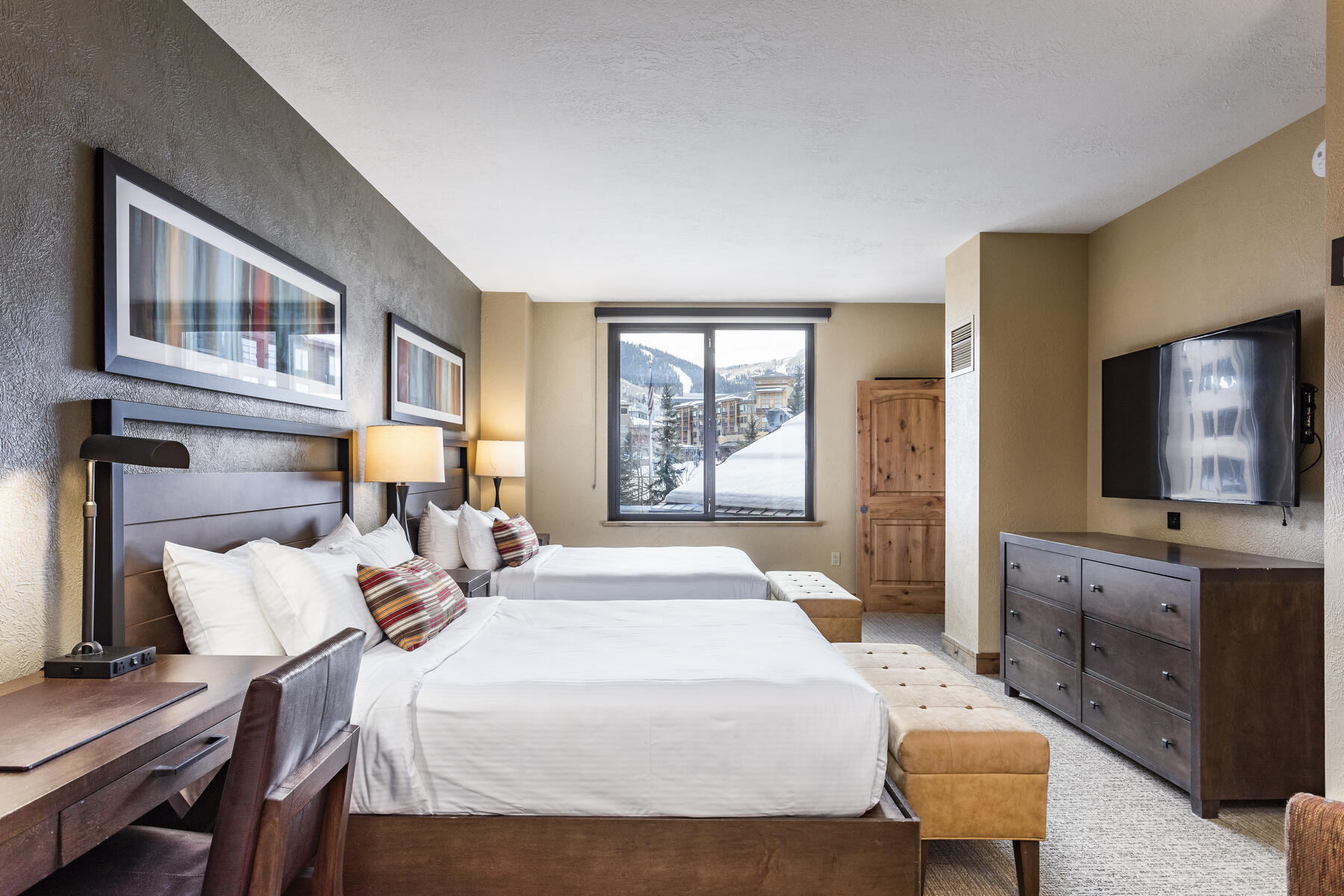 3855 Grand Summit Drive Unit 133/135/137 Q3