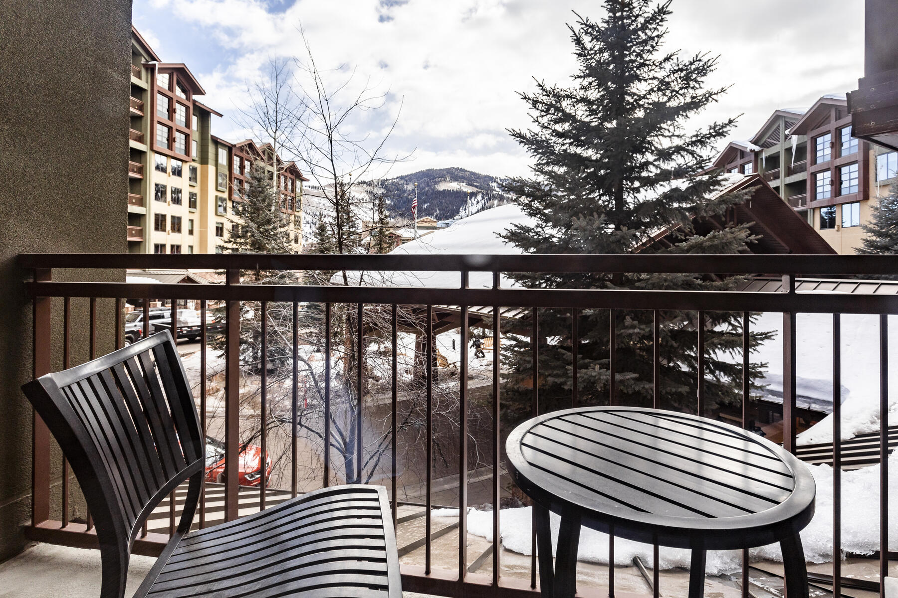 3855 Grand Summit Drive Unit 133/135/137 Q3