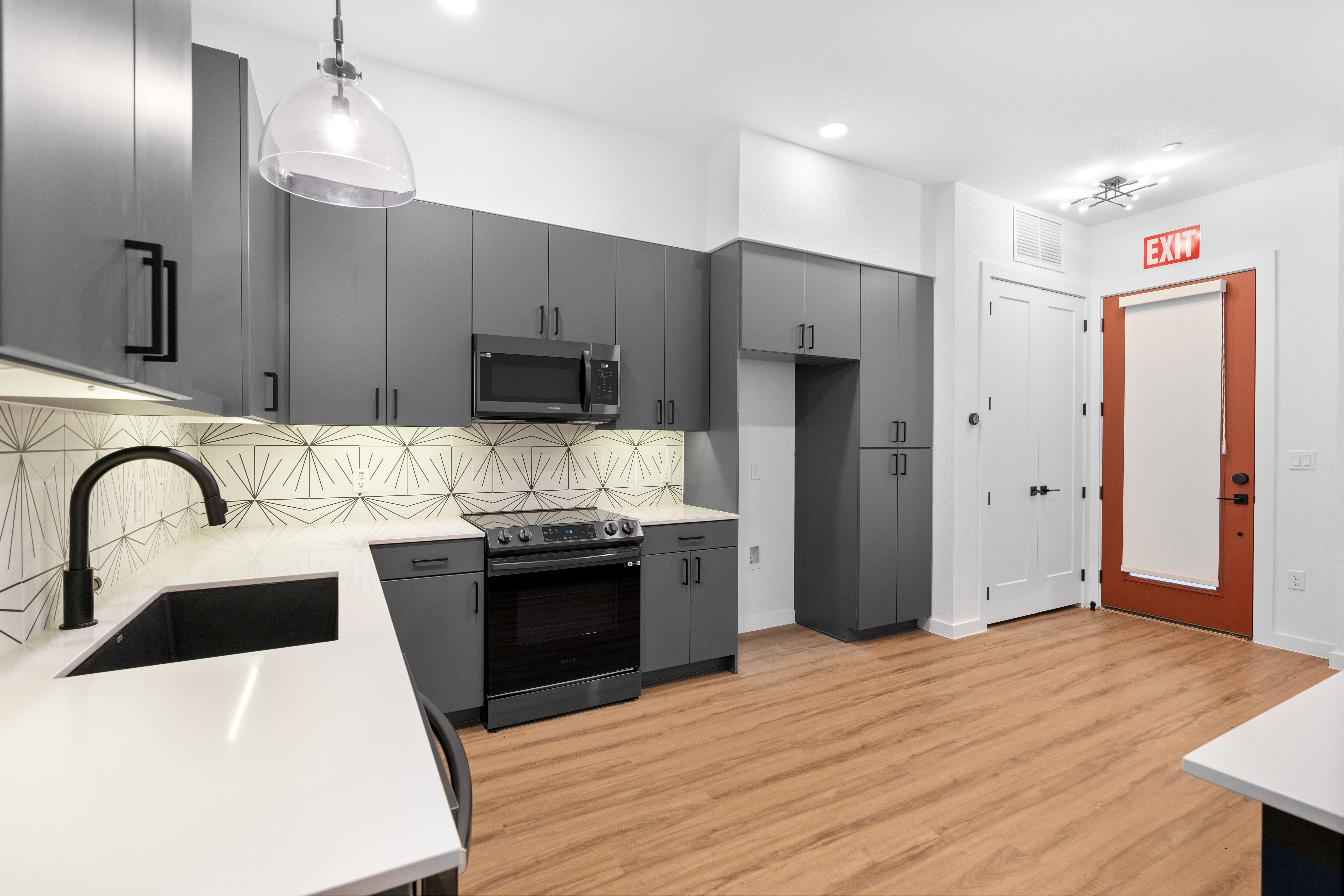 2165 Gabriels Place # 1103