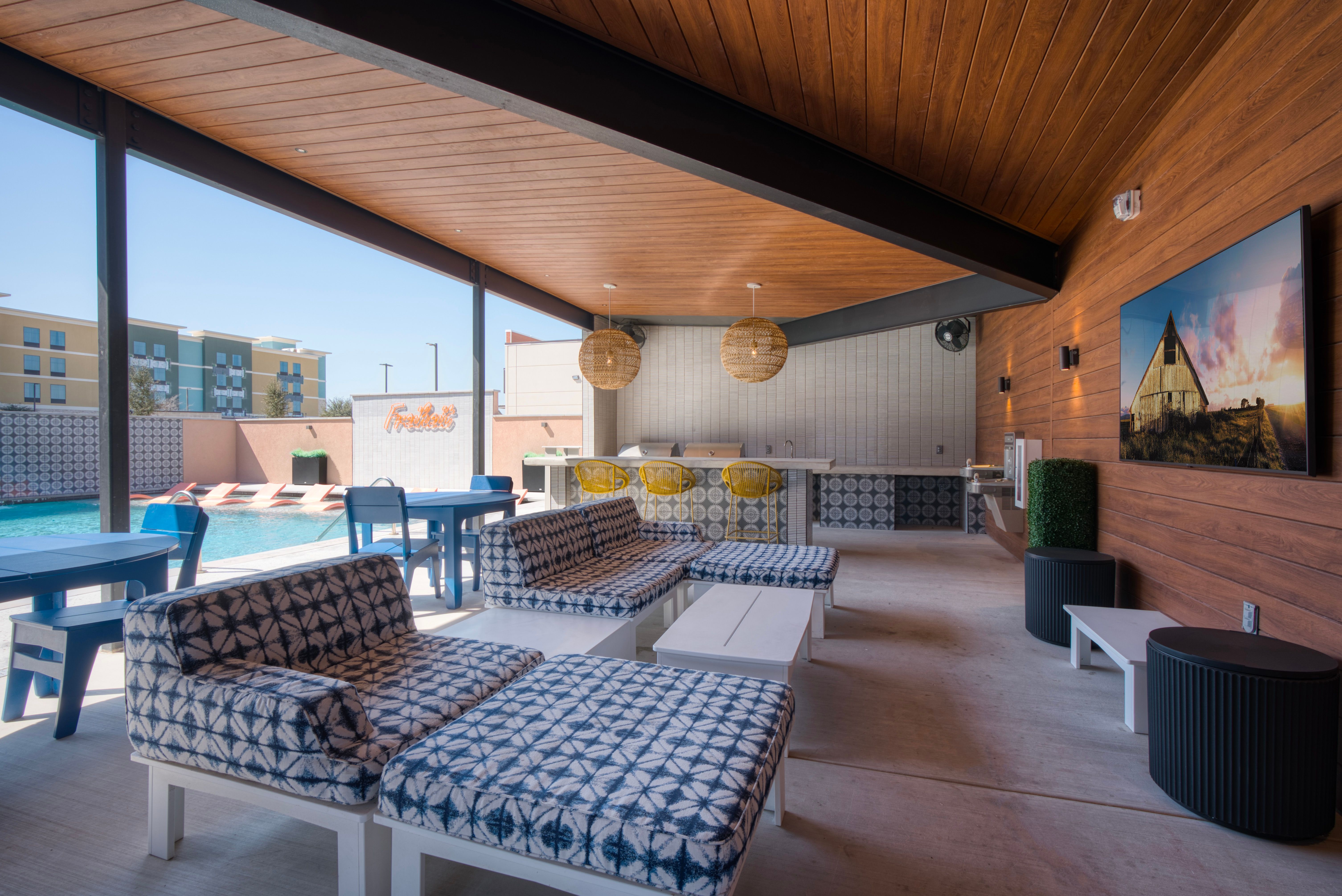 2165 Gabriels Place # 1103