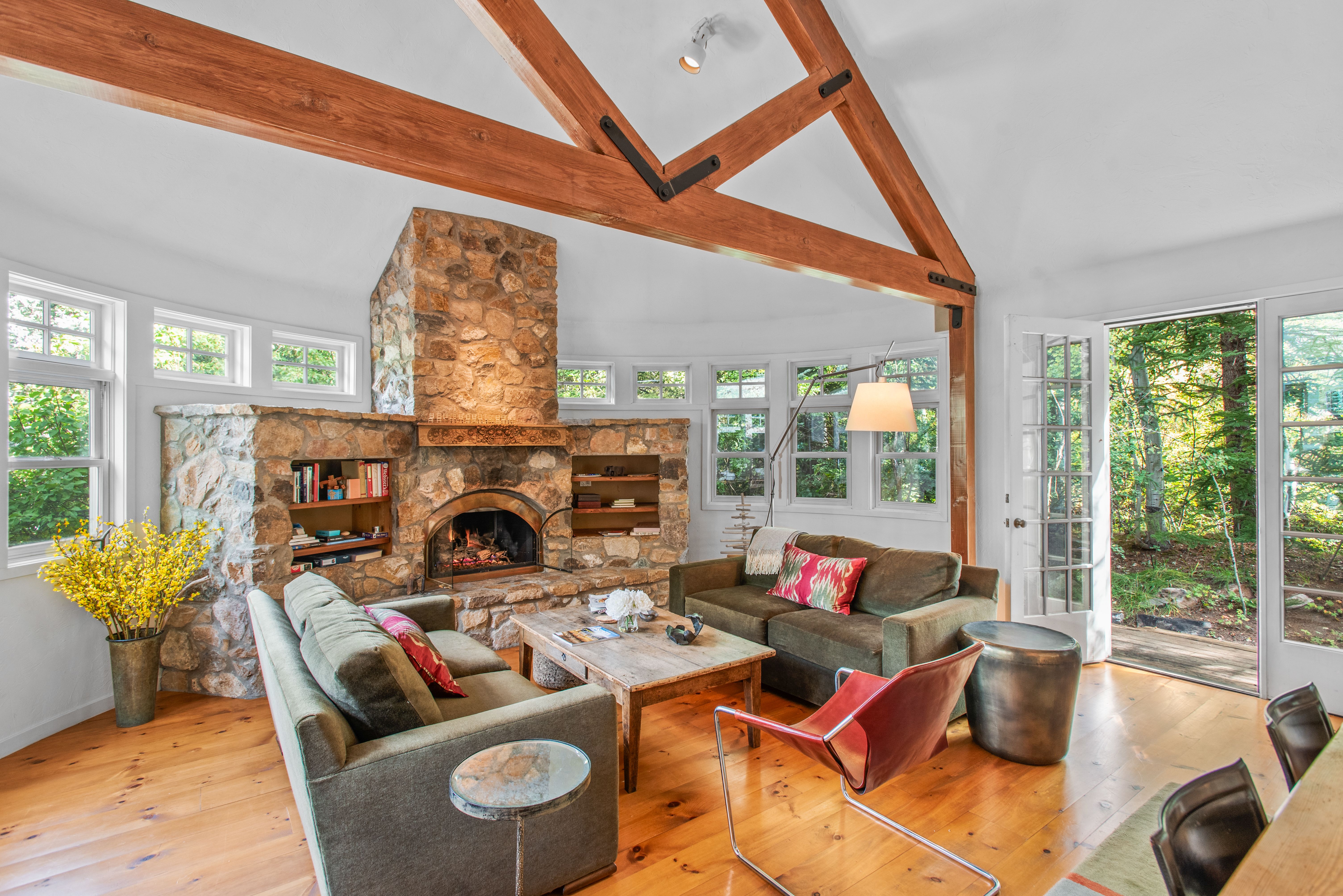 66 Alpine Court 