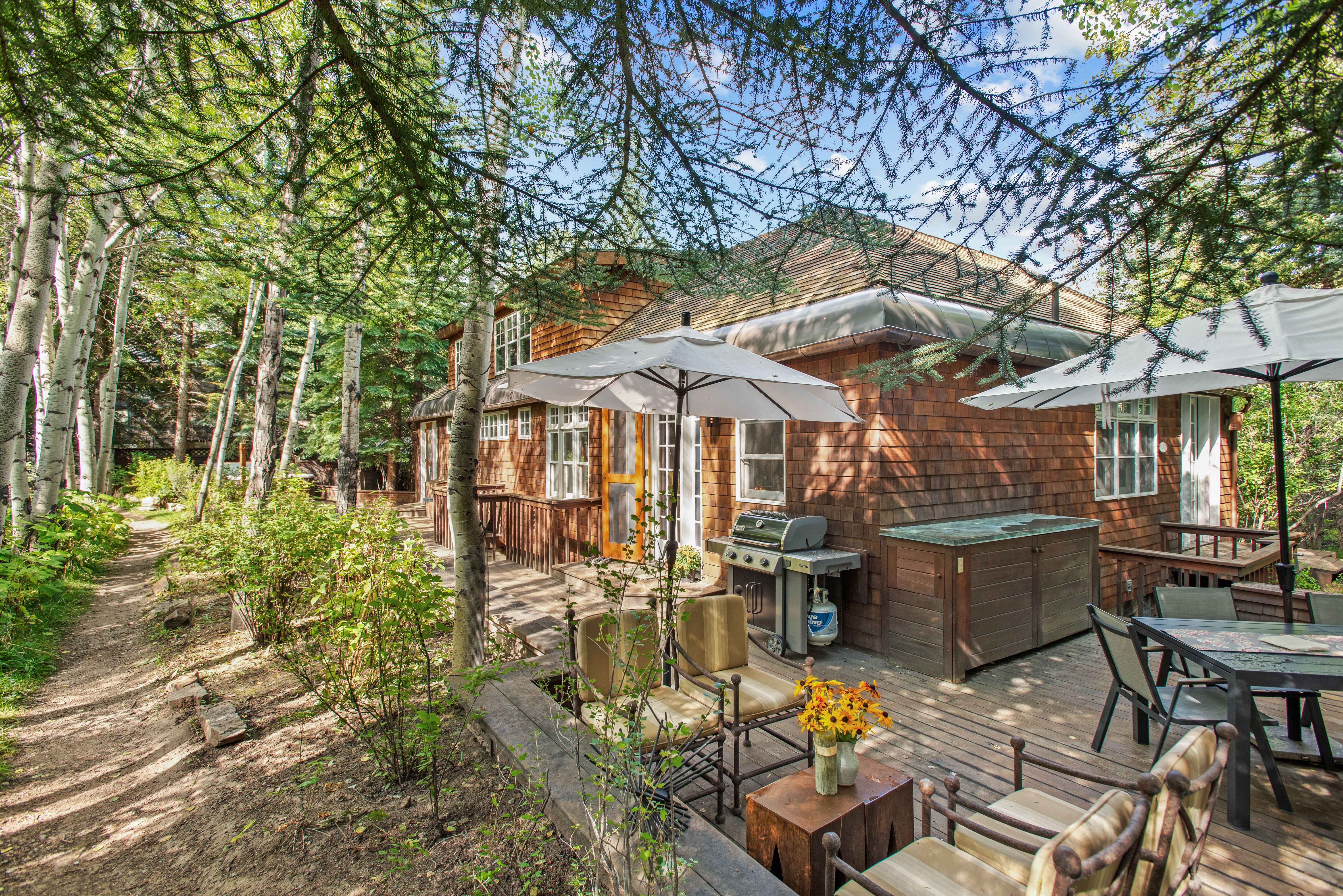 66 Alpine Court 