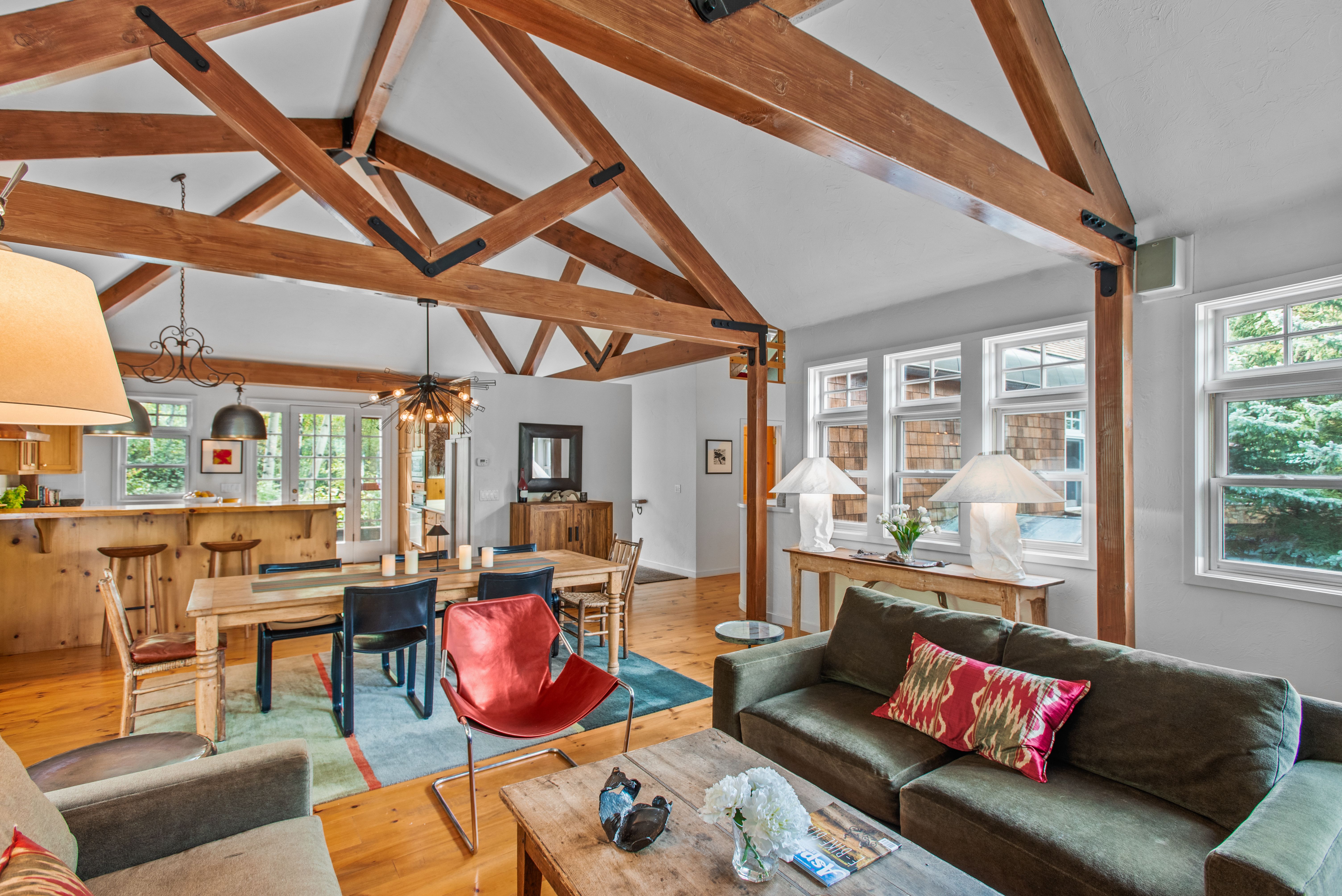 66 Alpine Court 