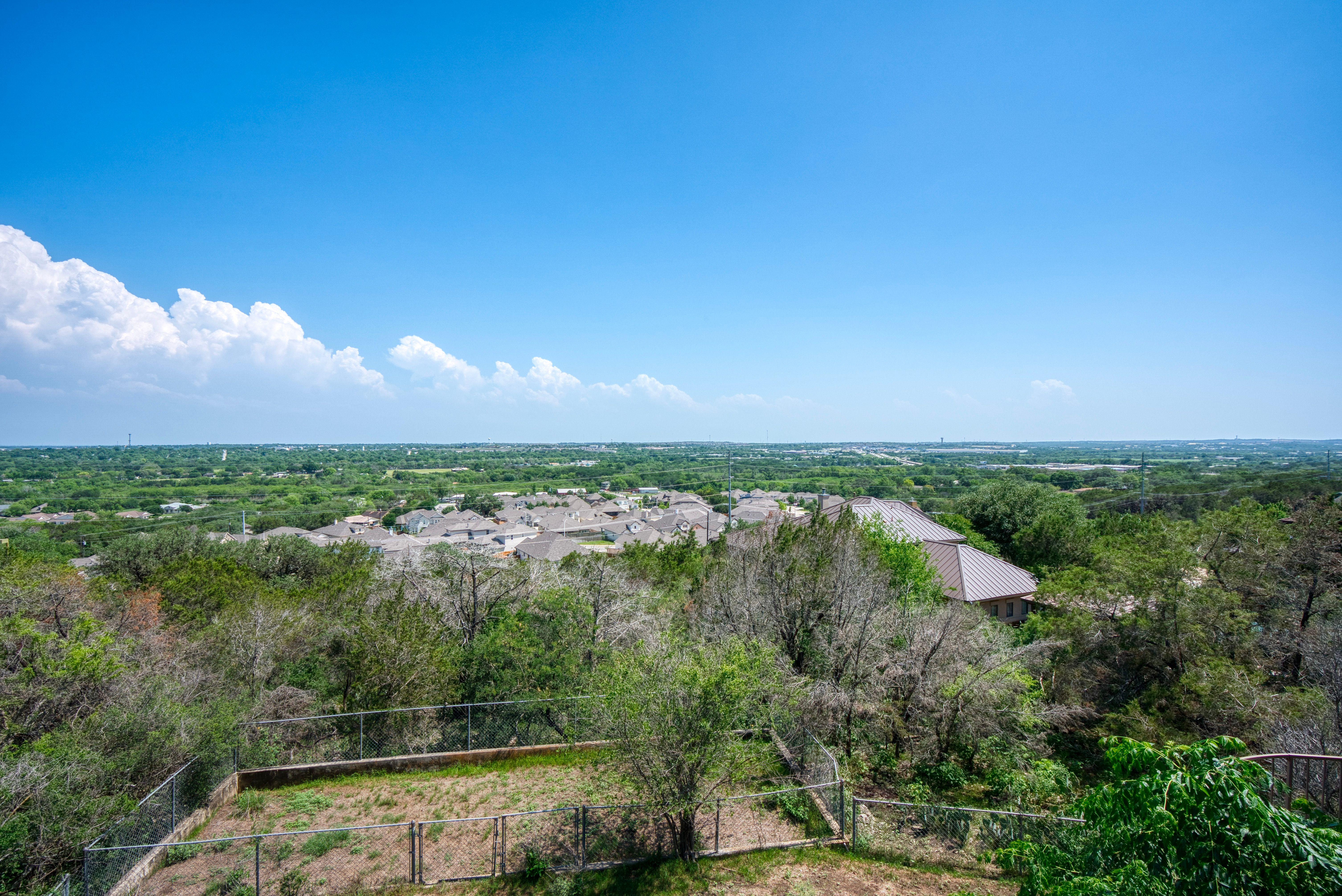 15 Trail View 
