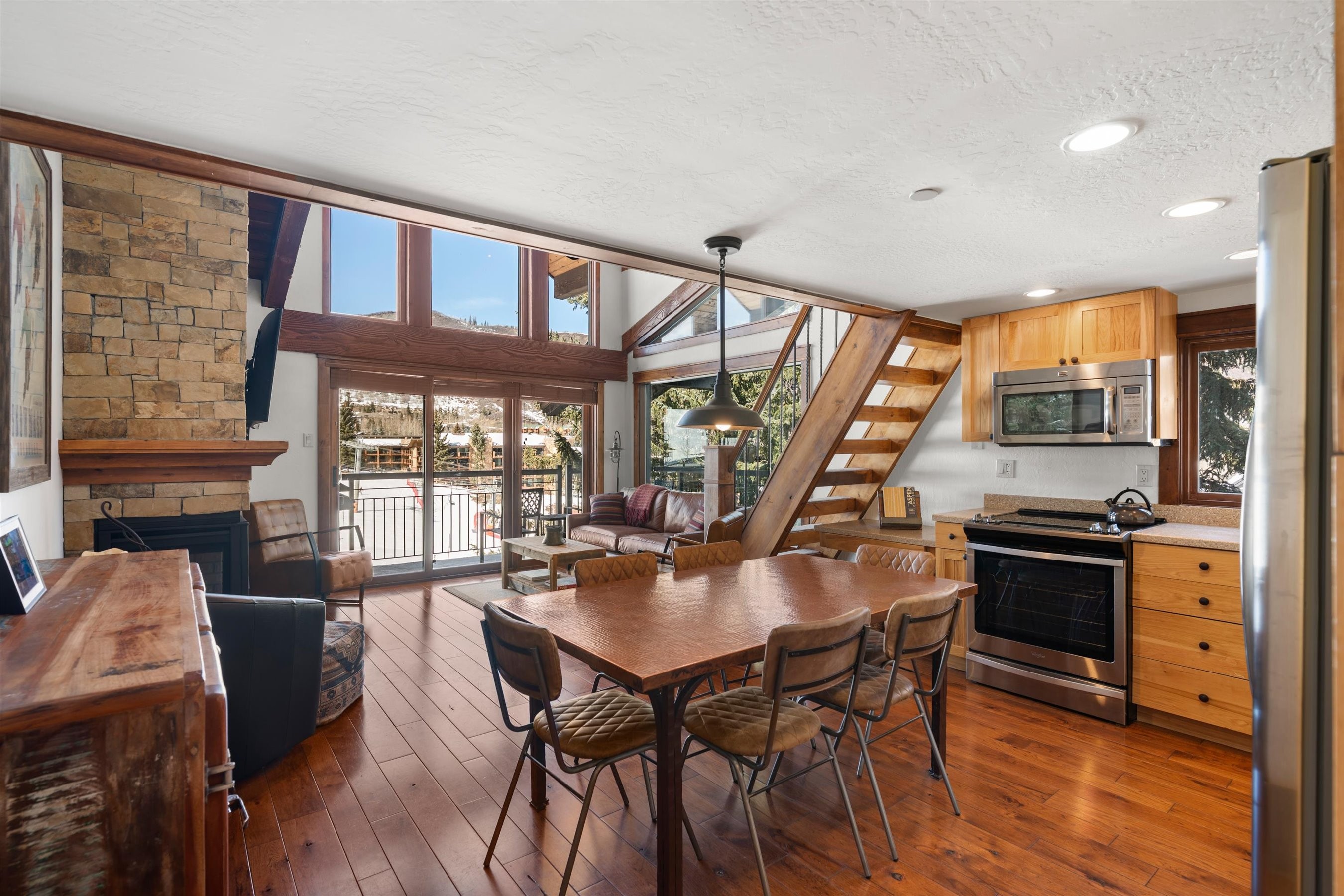 400 Wood Road 1303A
