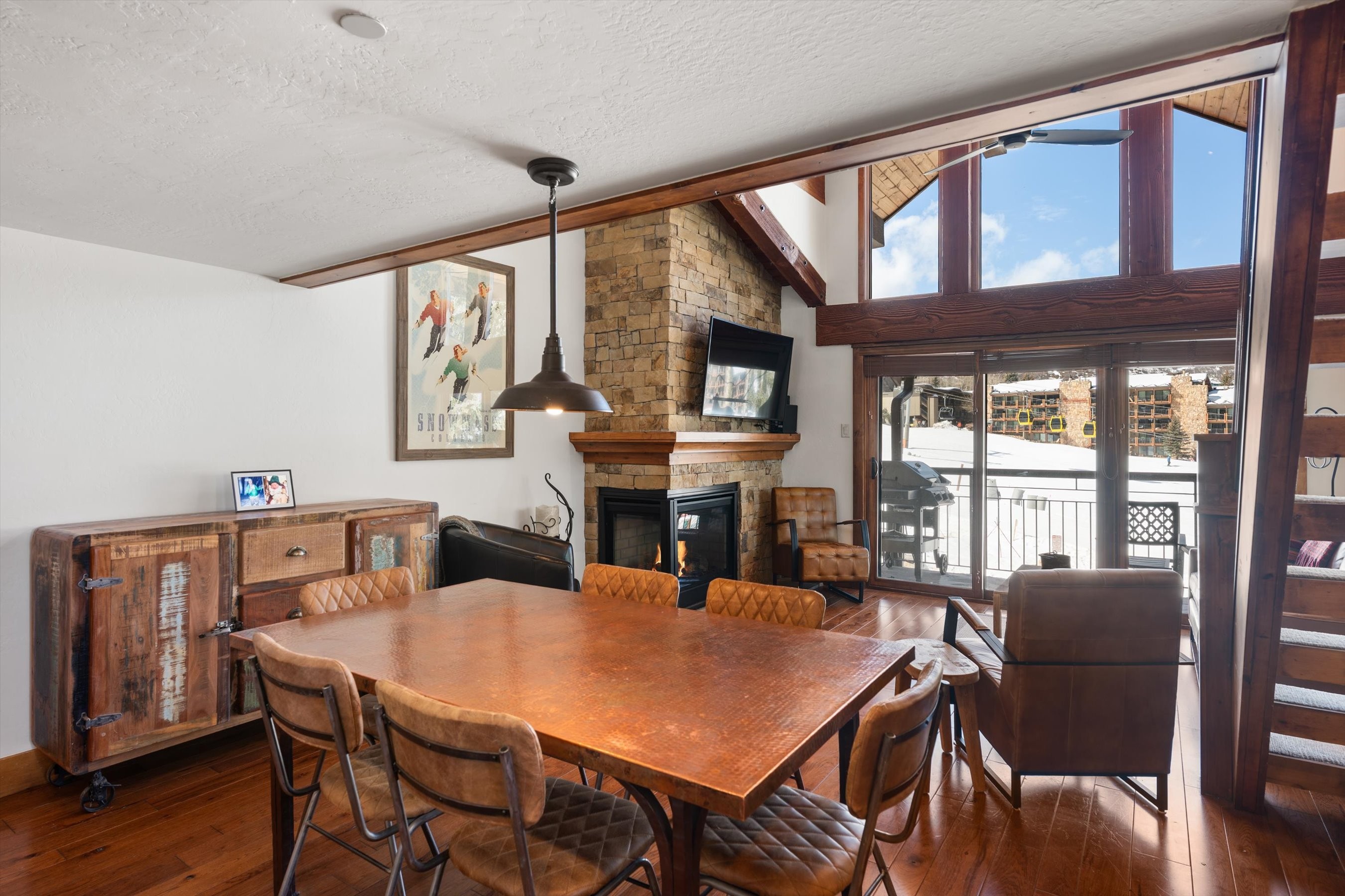 400 Wood Road 1303A