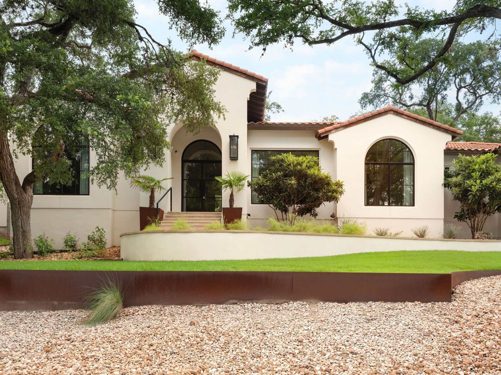 2702 Mountain Laurel Drive 