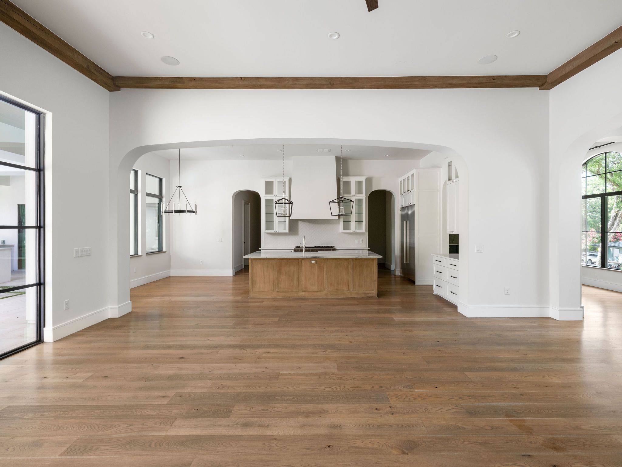 2702 Mountain Laurel Drive 