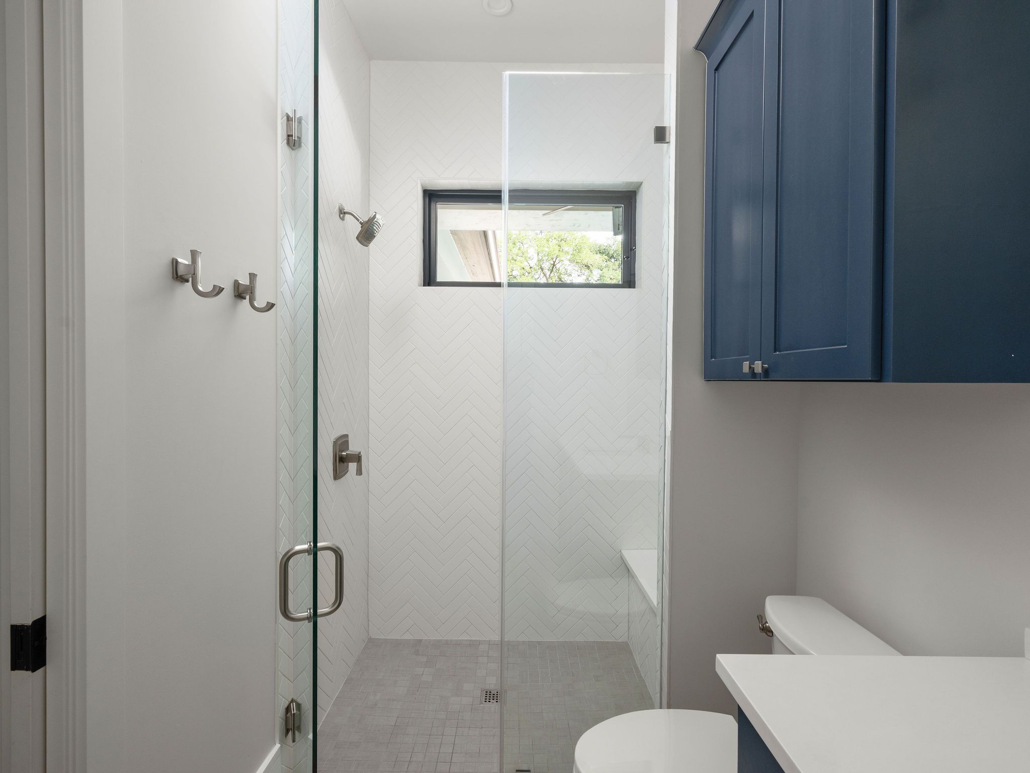 2702 Mountain Laurel Drive 
