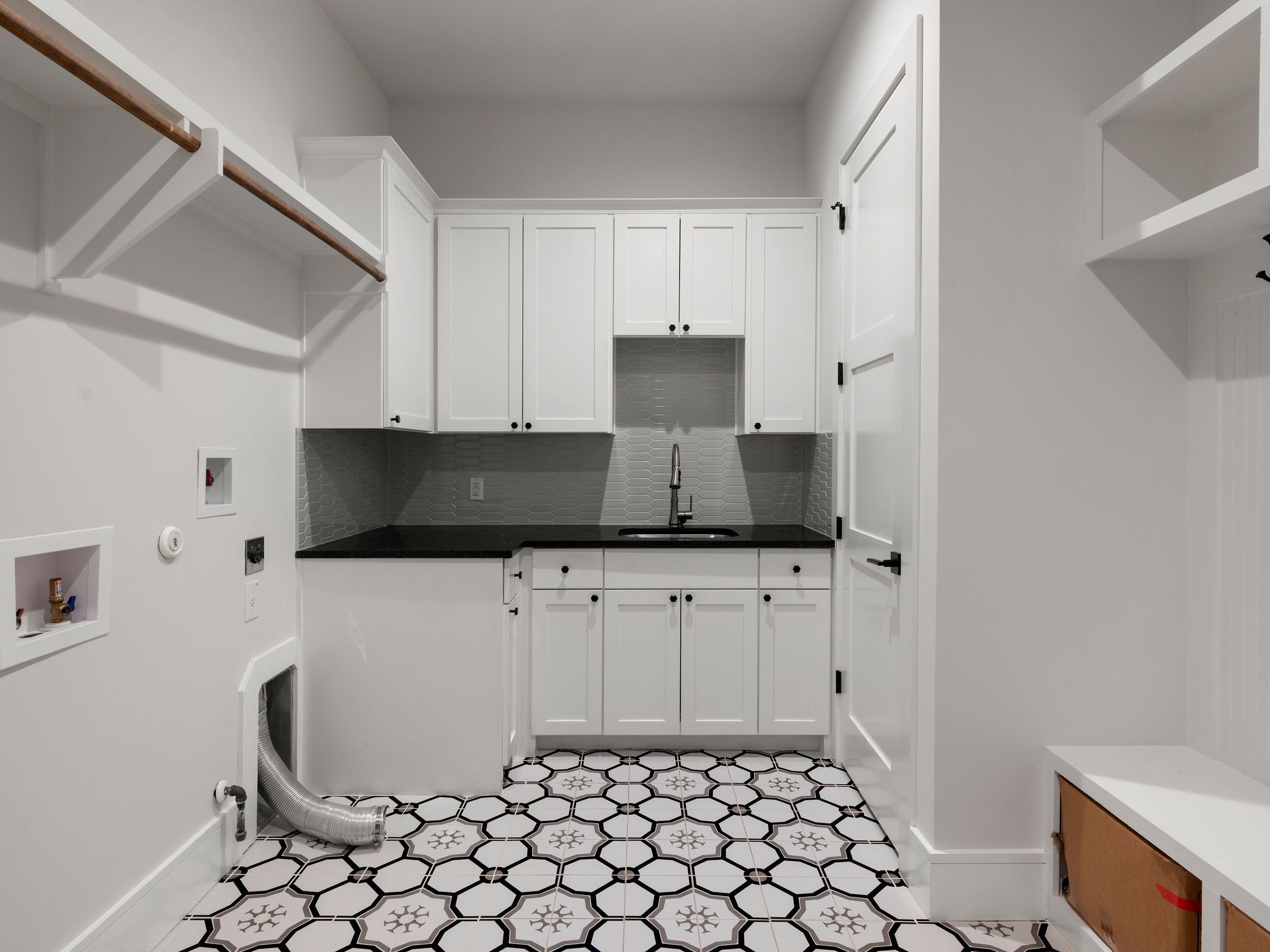 2702 Mountain Laurel Drive 