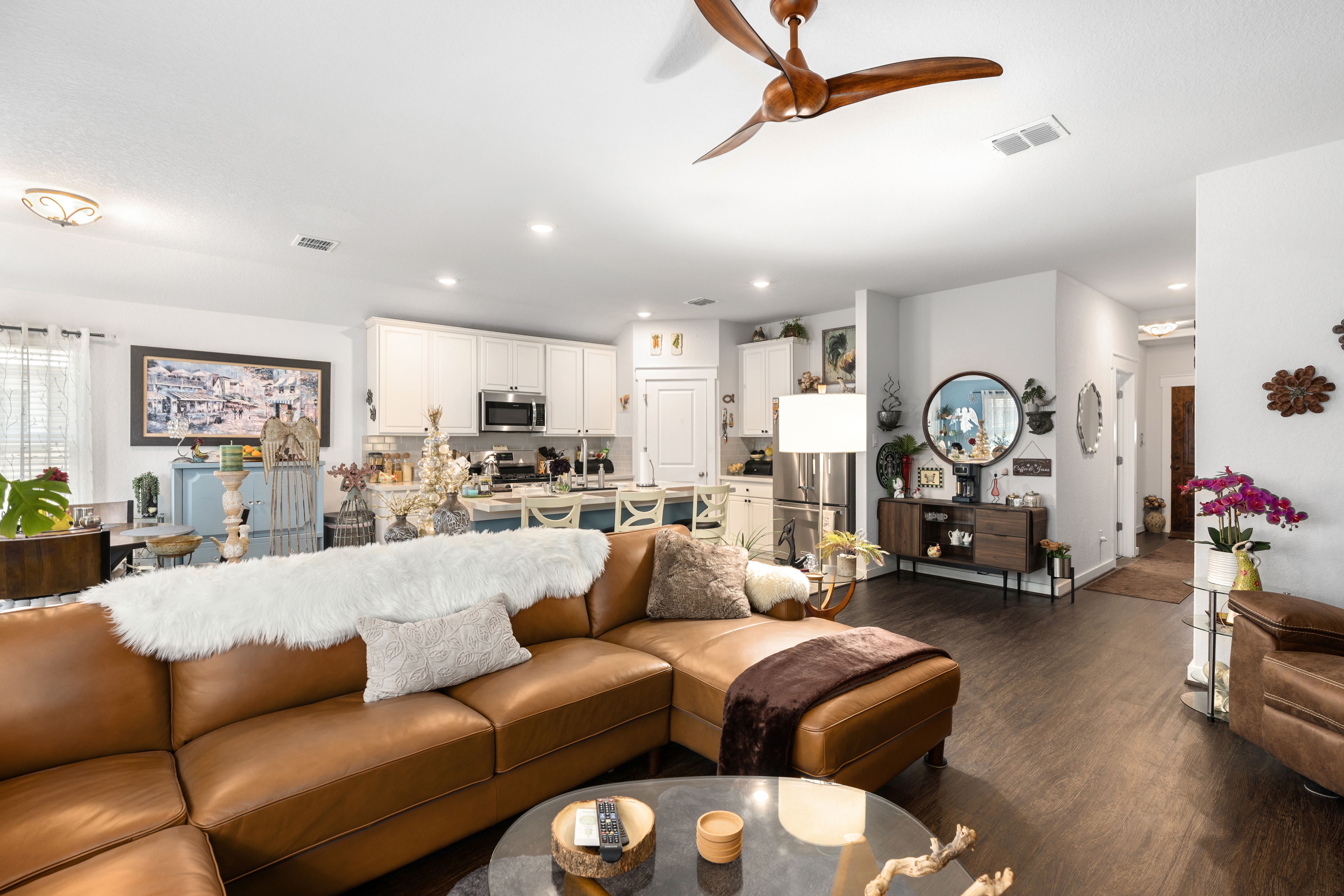 10744 Rosalina Loop 
