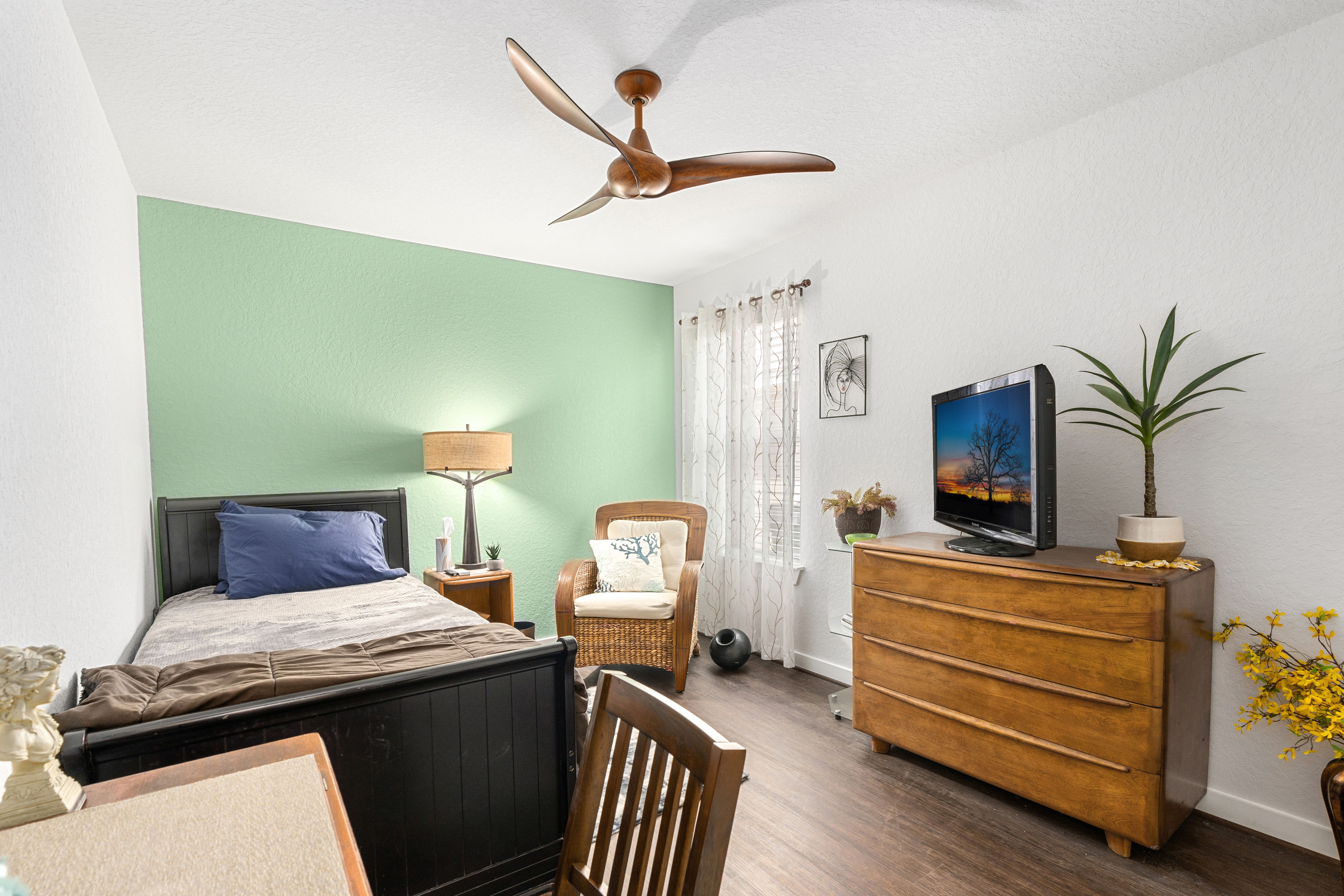 10744 Rosalina Loop 