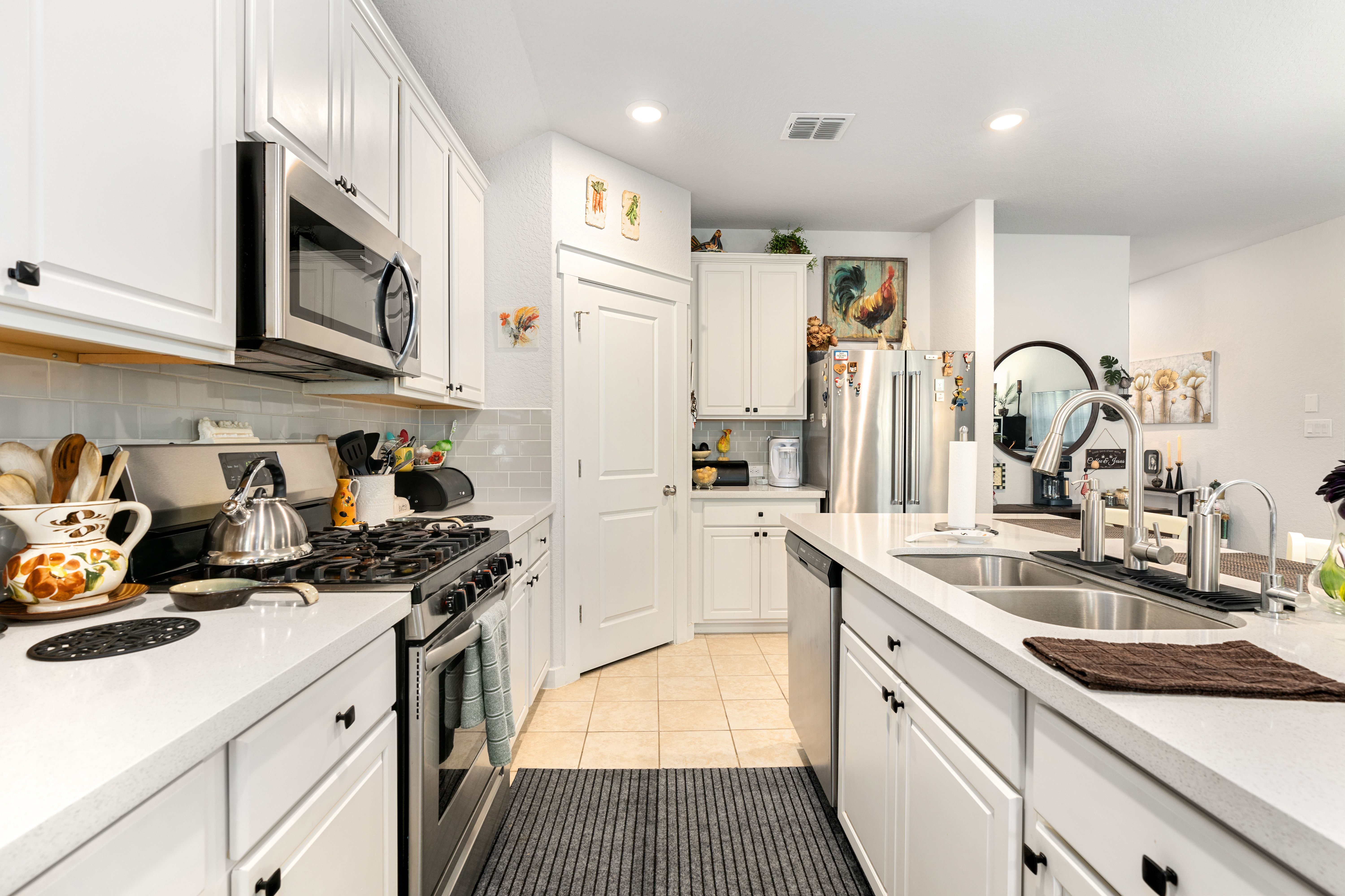 10744 Rosalina Loop 