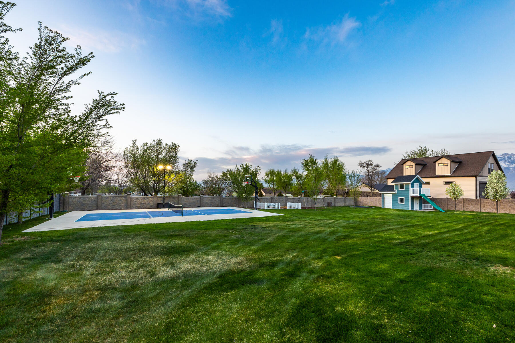 3412 W Boulden Blvd 
