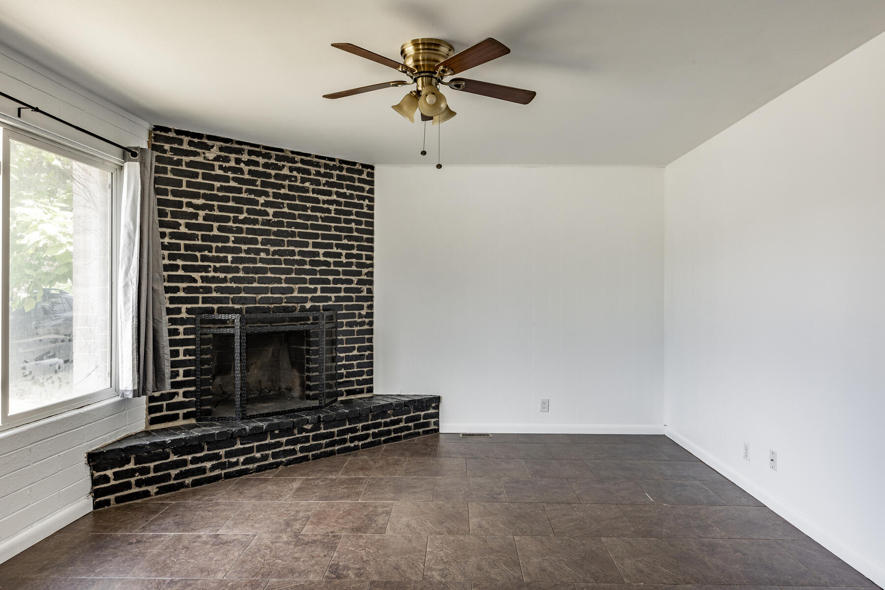 91 East 9270 South 