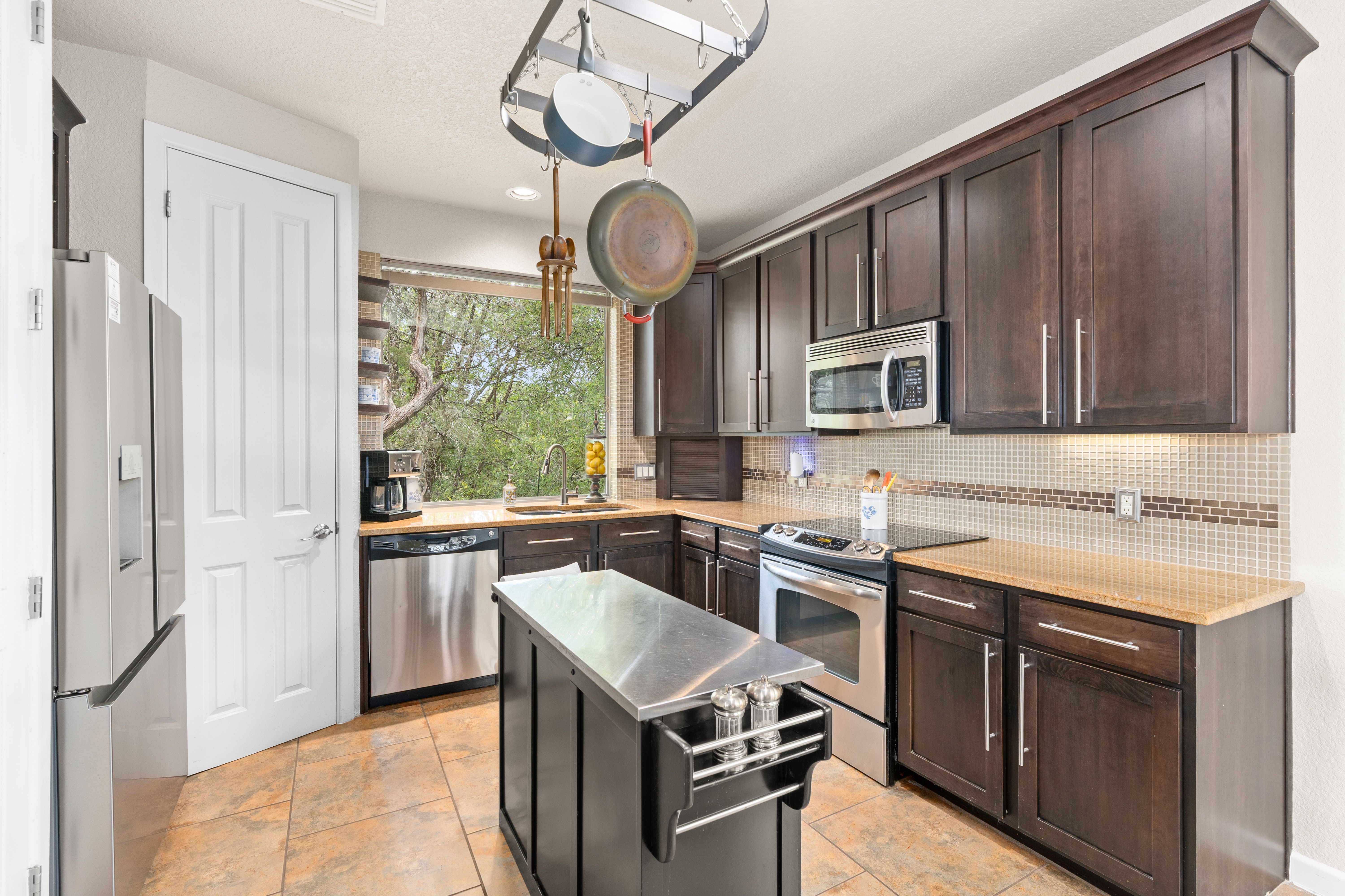 2919 Colleen Drive 