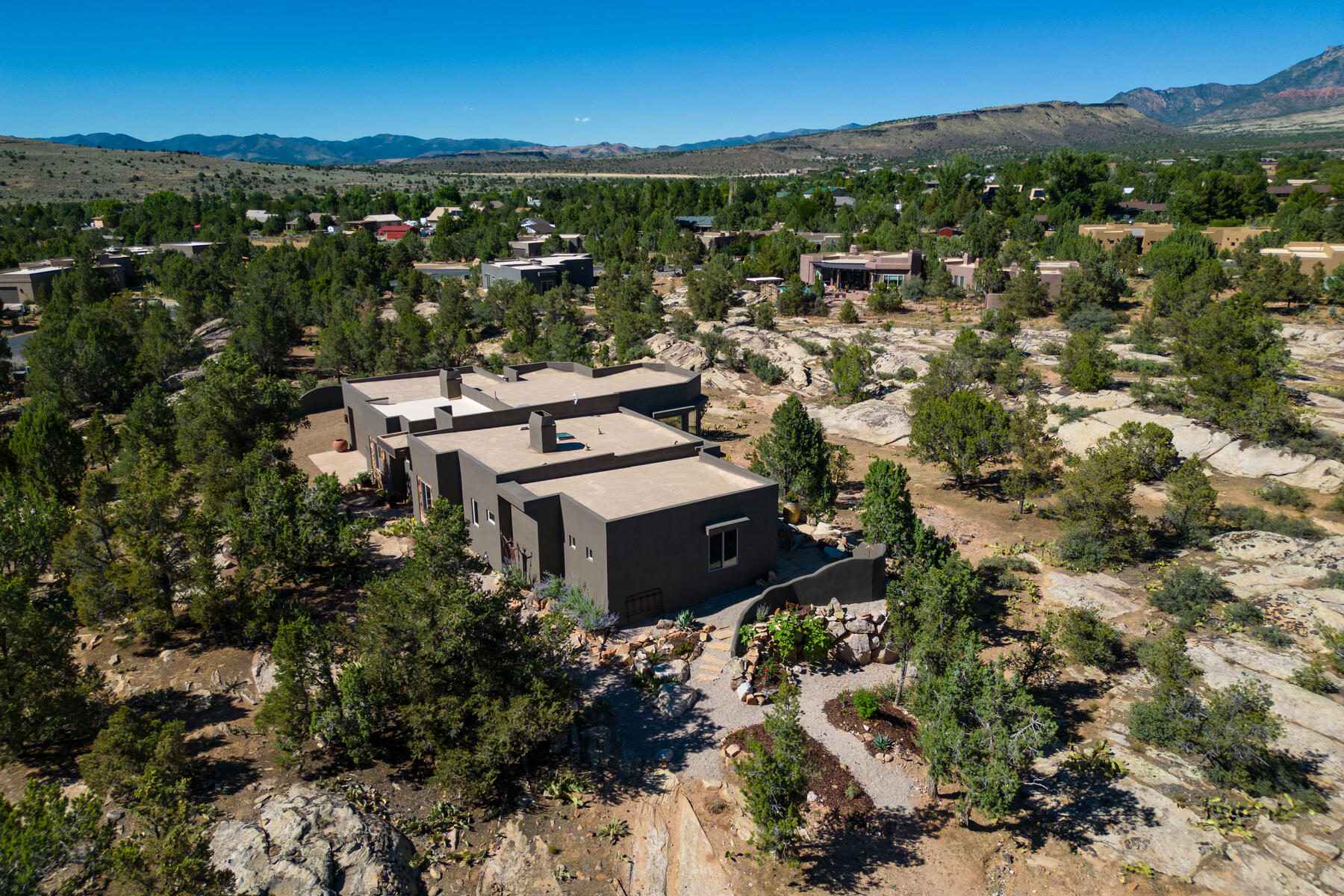 624 N Rock Garden Lane 