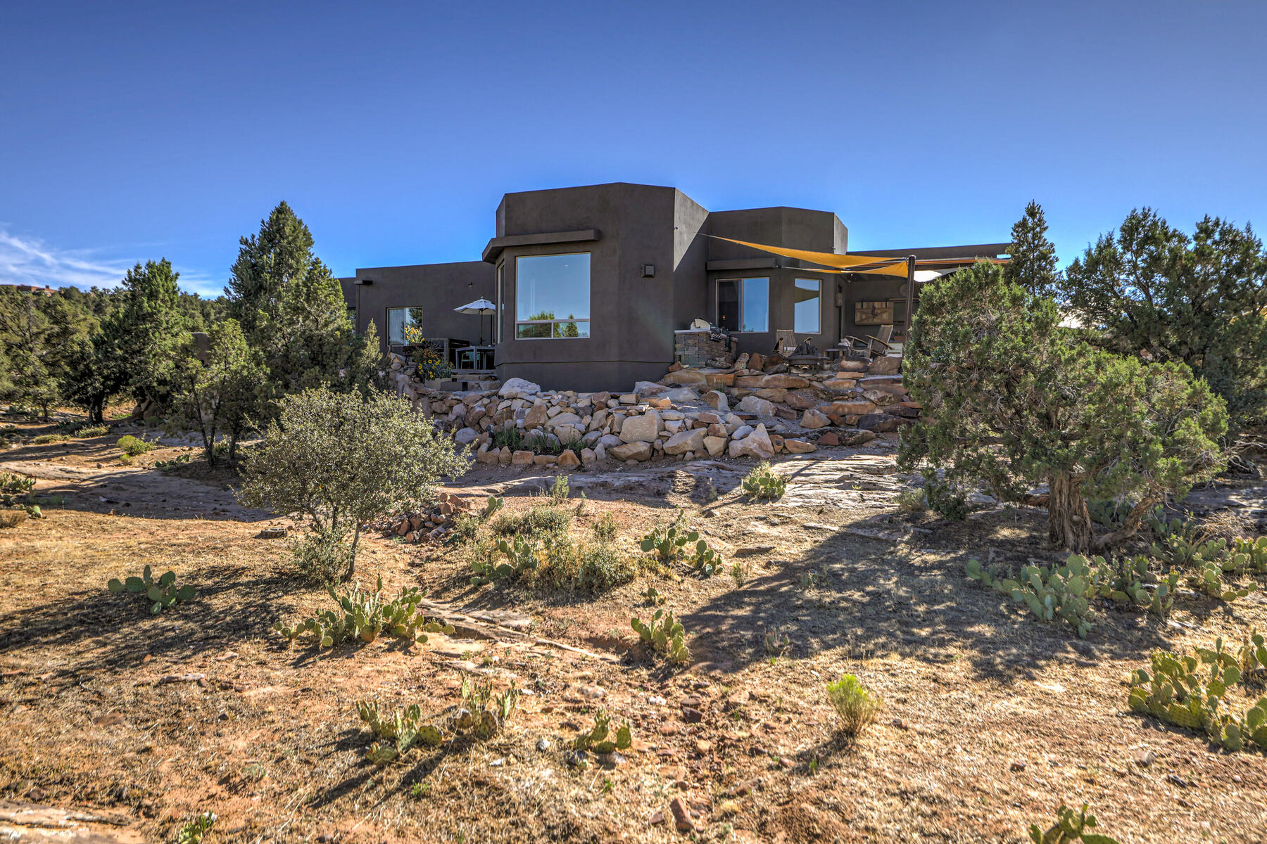 624 N Rock Garden Lane 
