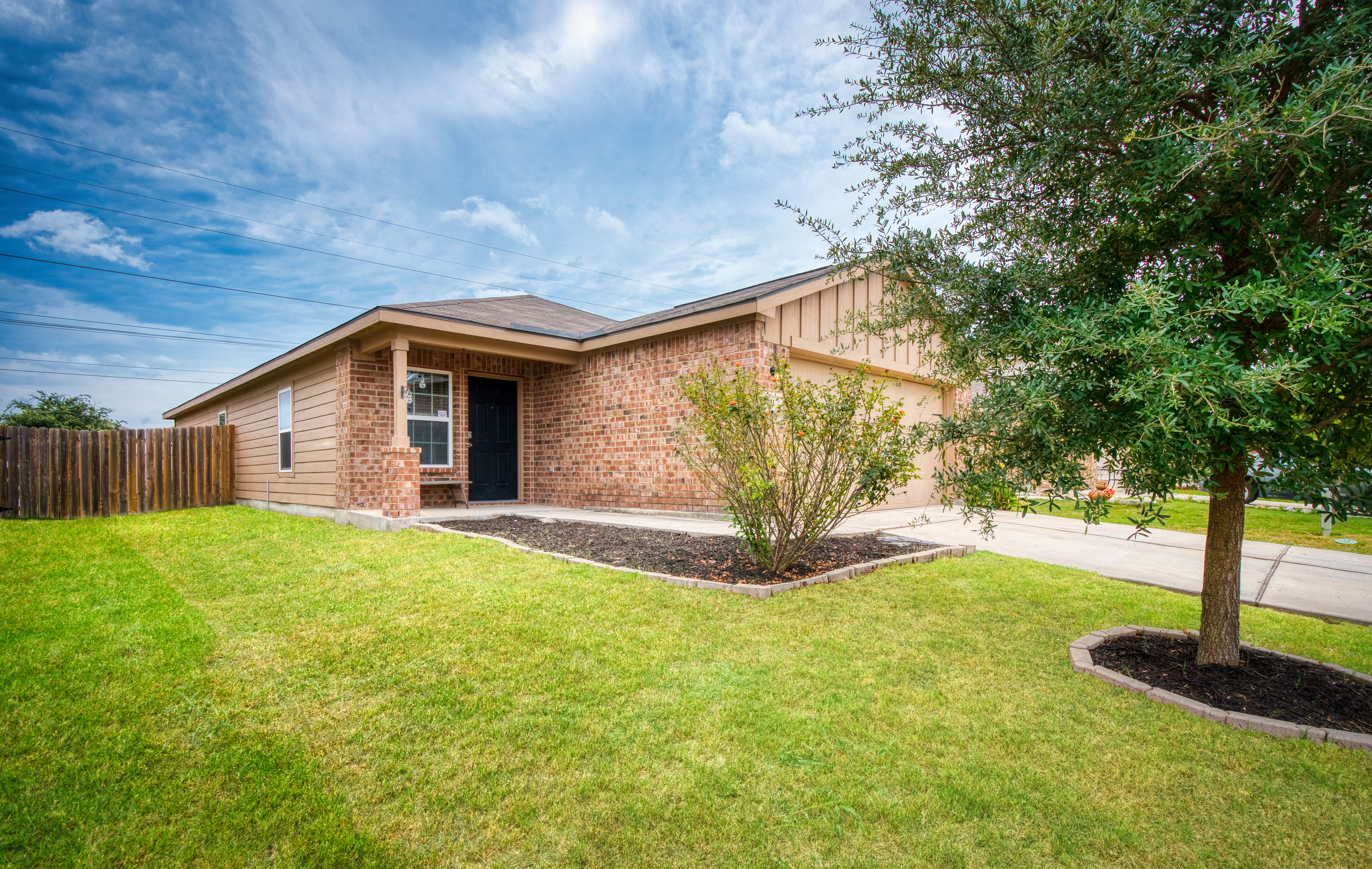731 Veloway Trail 