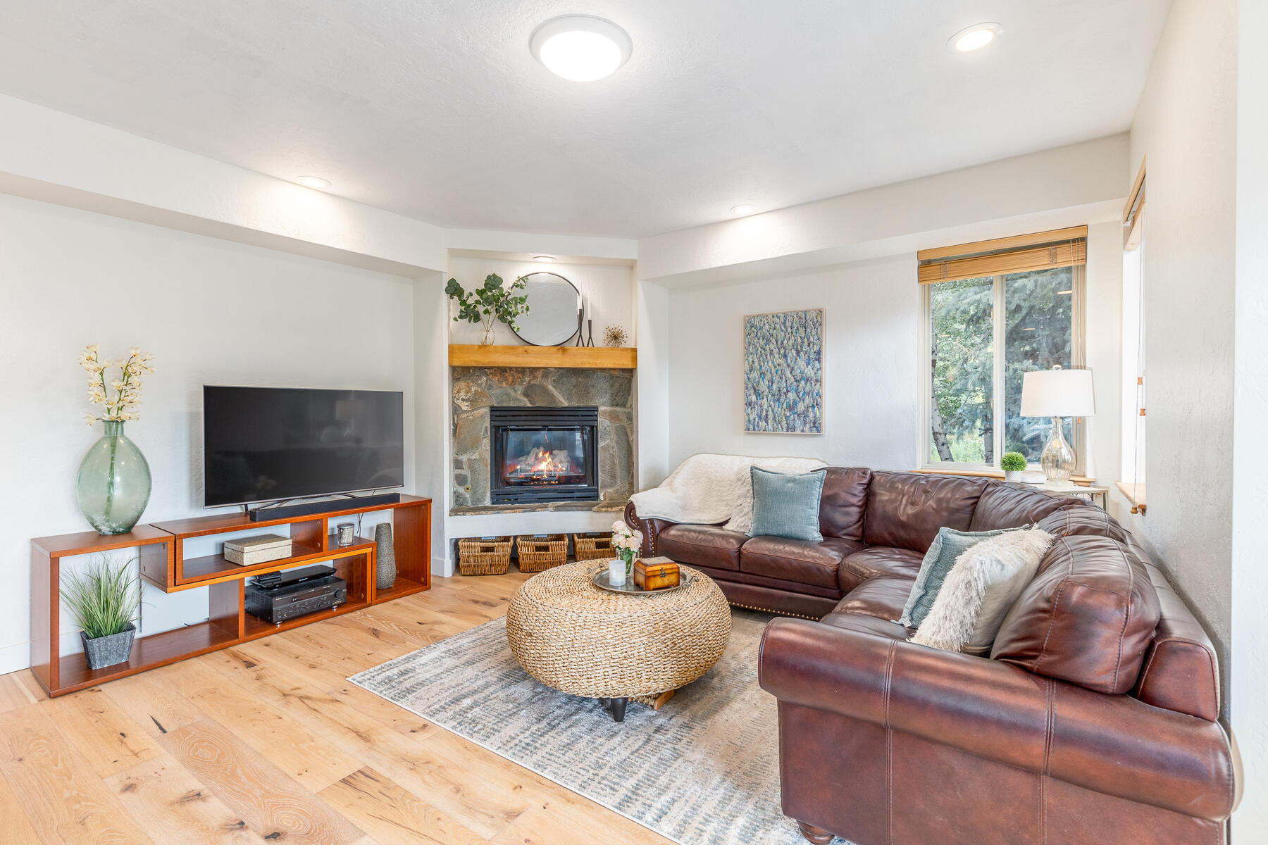 4284 W Hidden Cove Road 