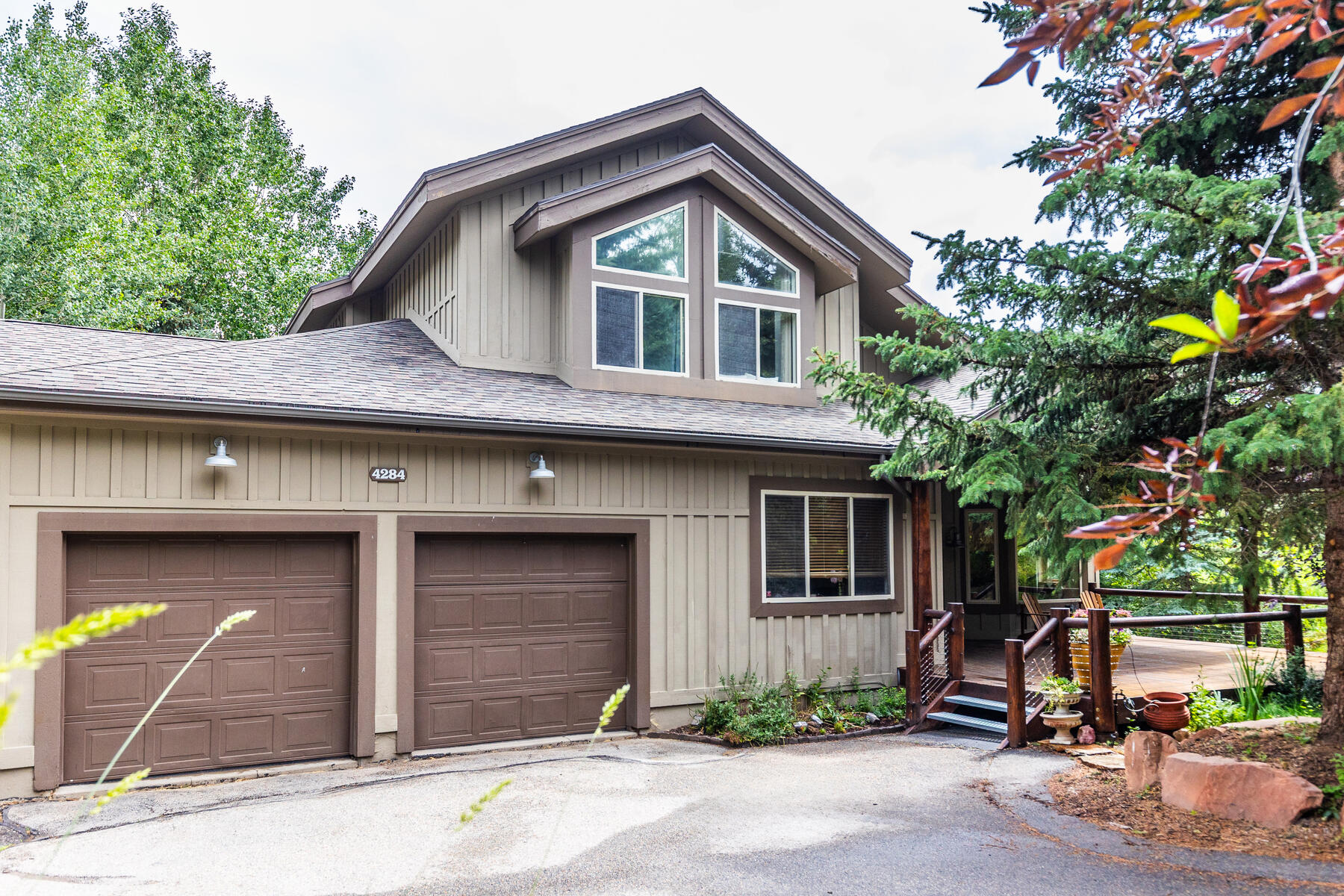 4284 W Hidden Cove Road 