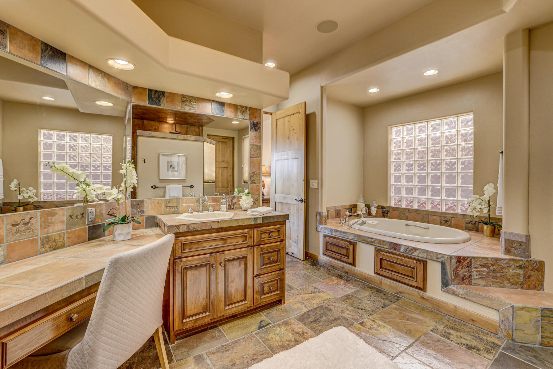 2410 W Entrada Trail, #24 