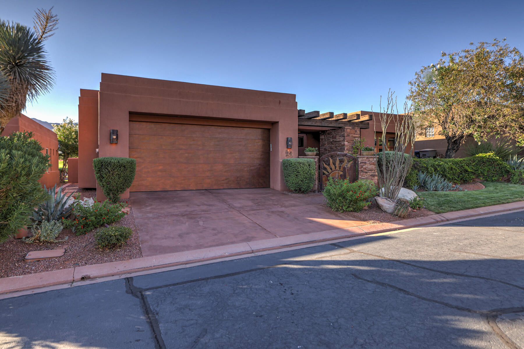 2410 W Entrada Trail, #24 