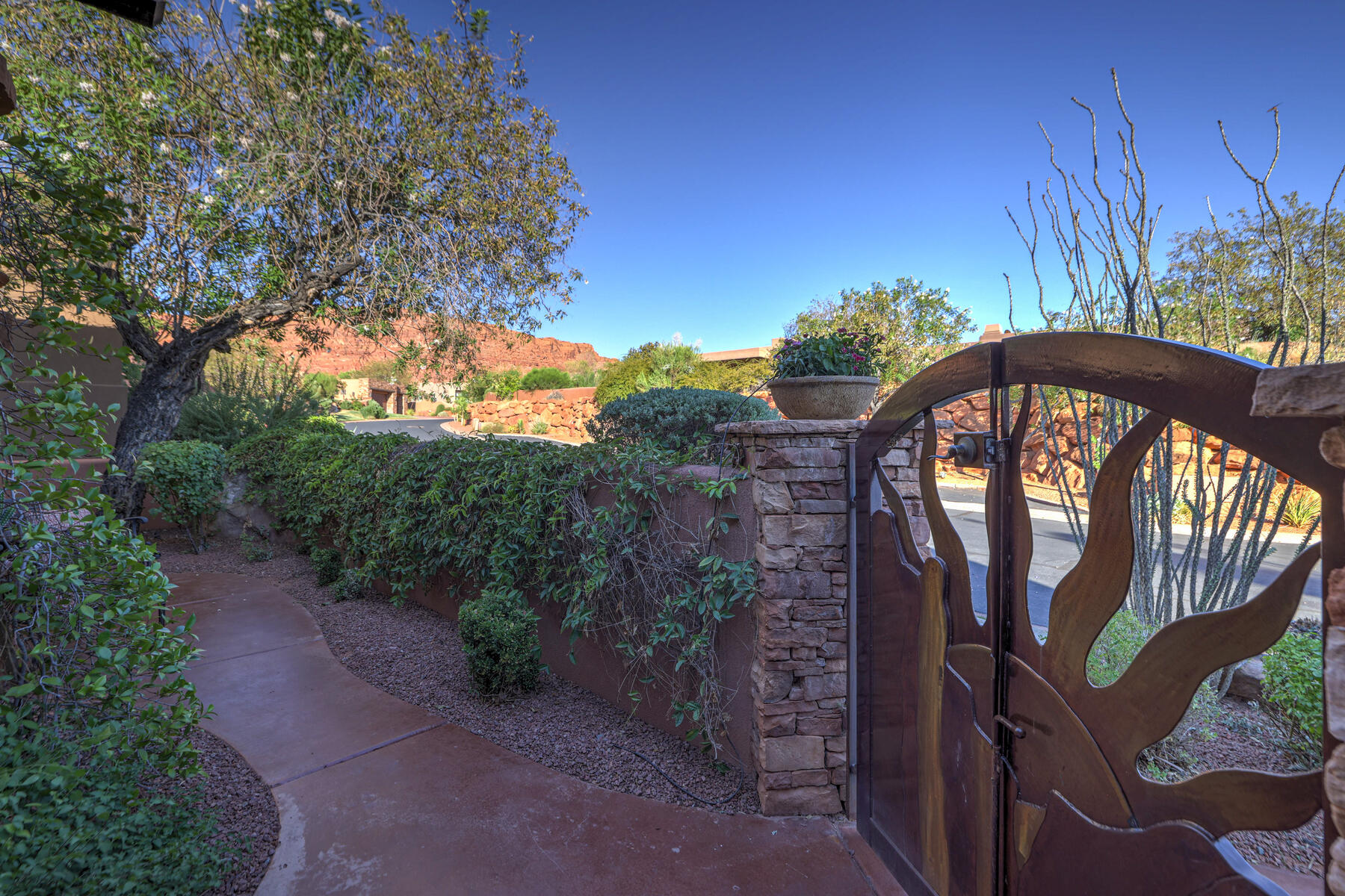 2410 W Entrada Trail, #24 