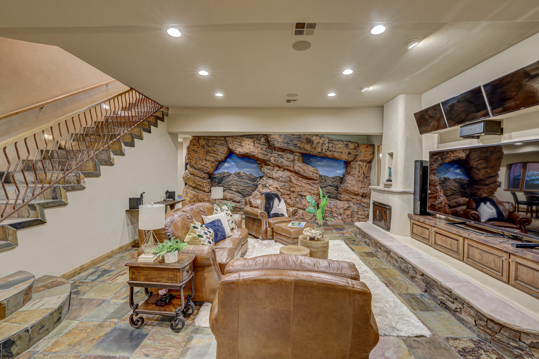 2410 W Entrada Trail, #24 