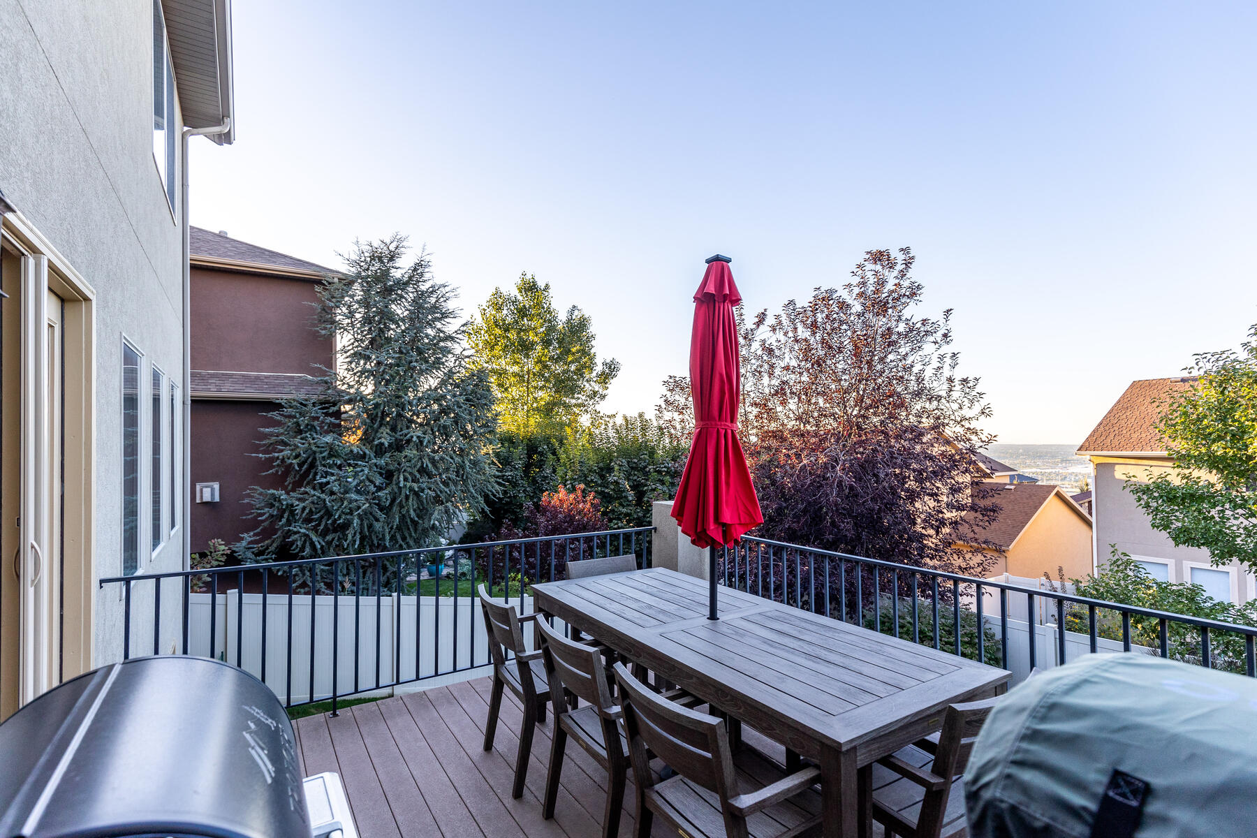 289 E Summer Leaf Dr