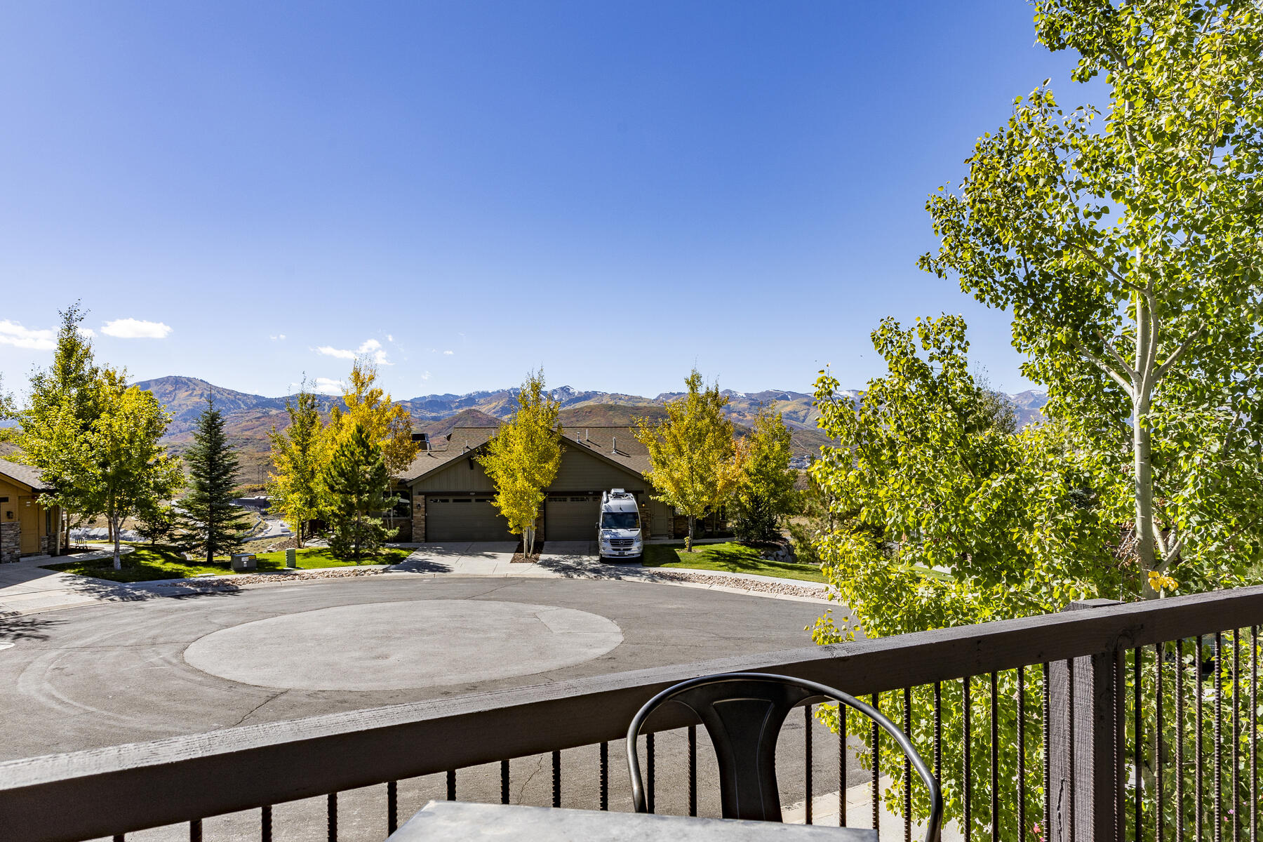 938 W White Cloud Trl