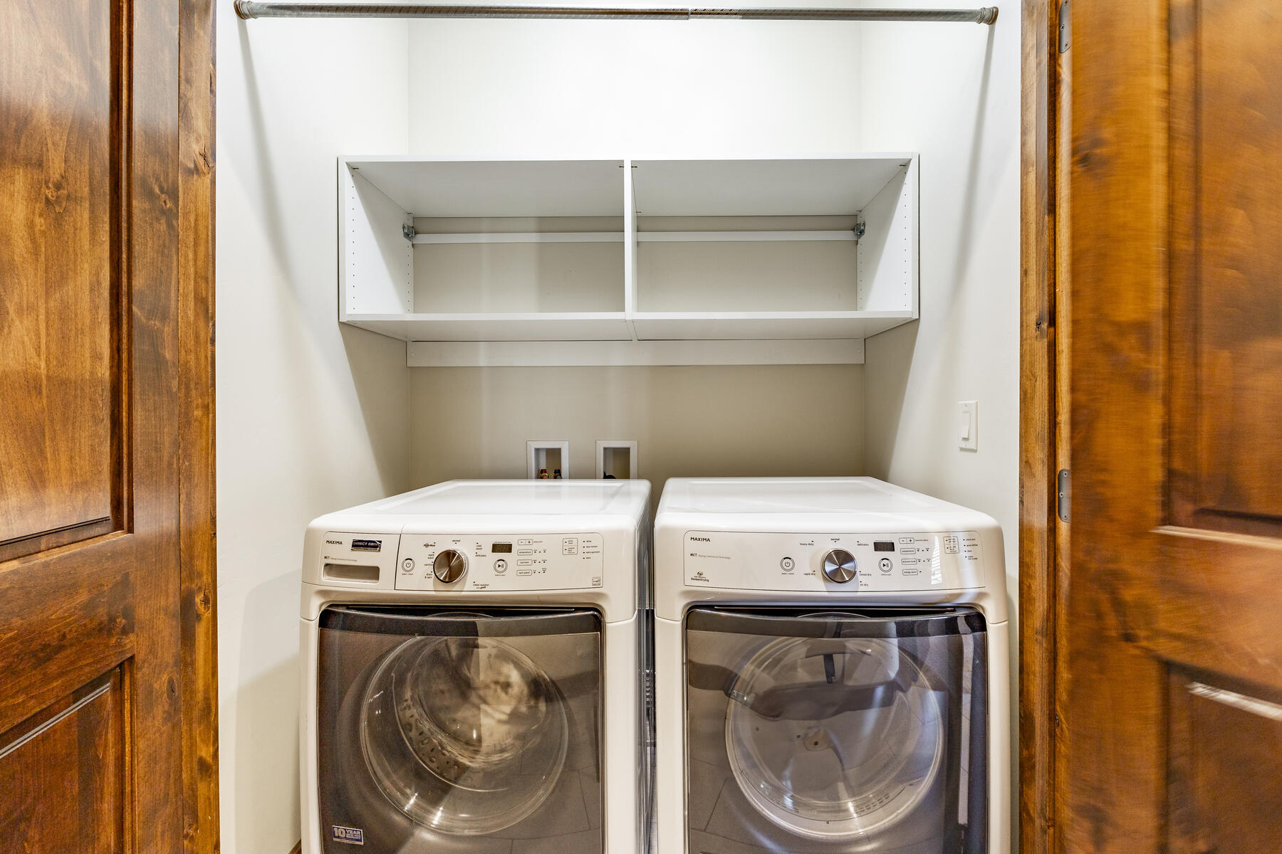 938 W White Cloud Trl