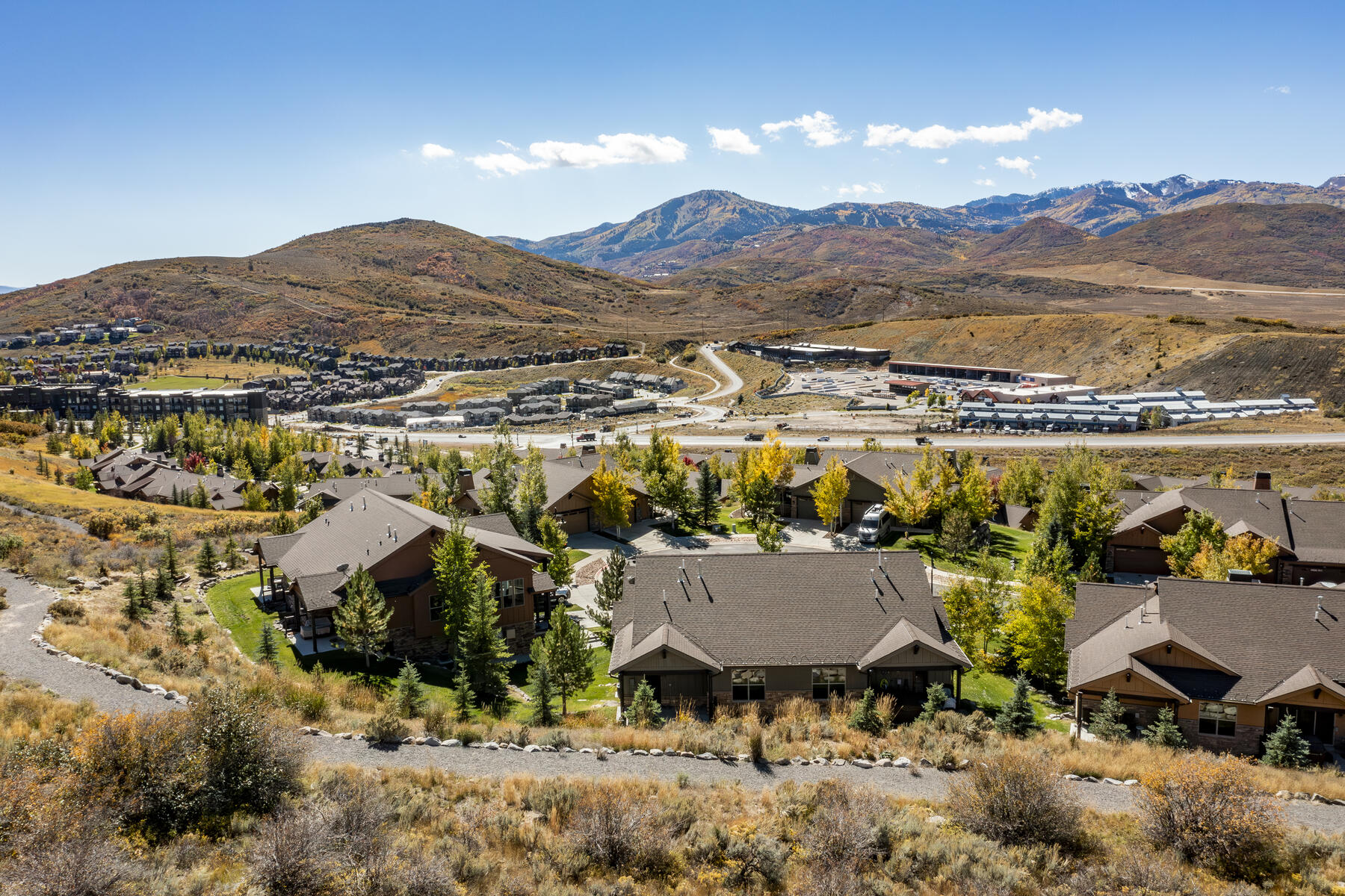 938 W White Cloud Trl