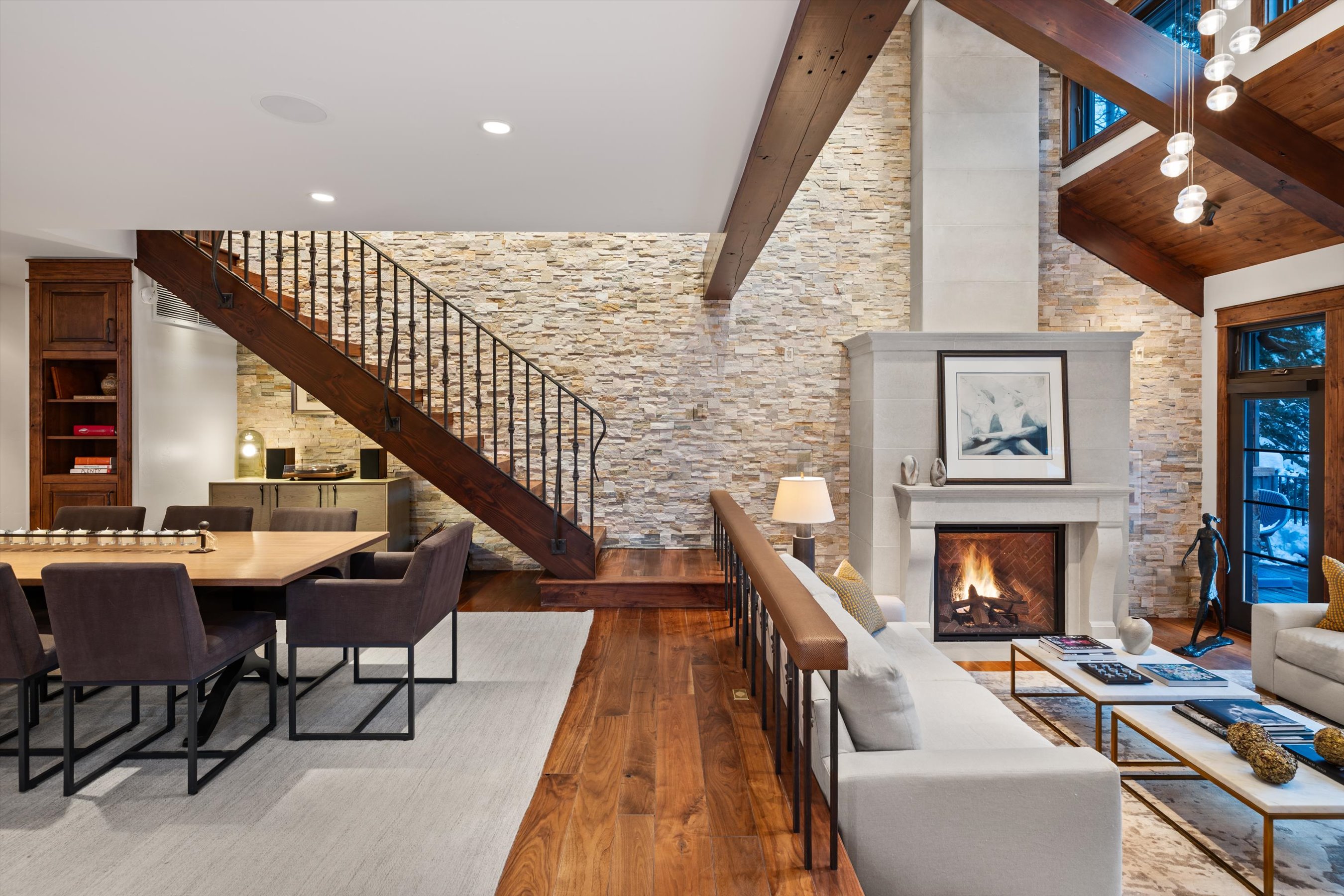 1345 Mayflower Court 