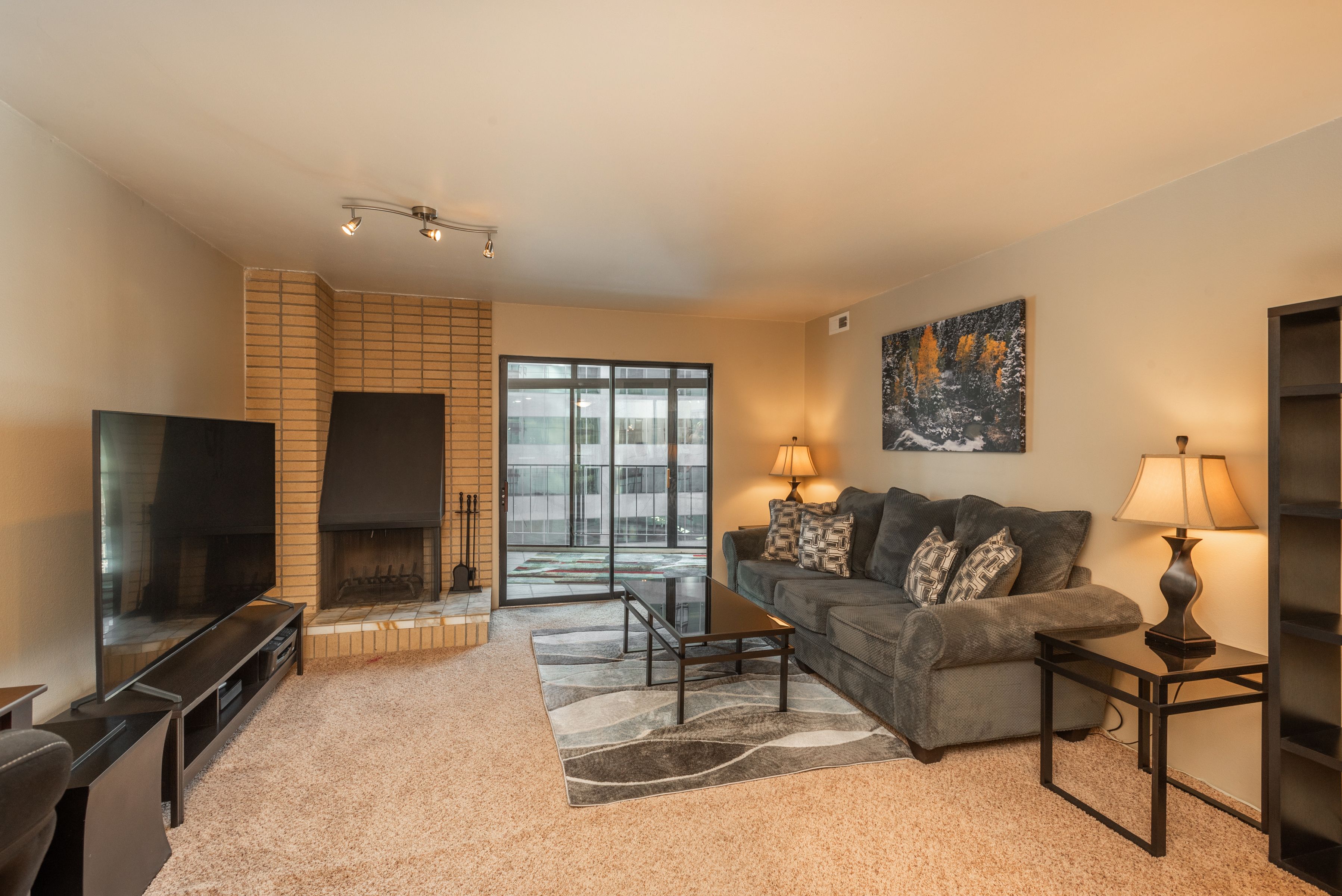 1777 Larimer Street Unit# 707