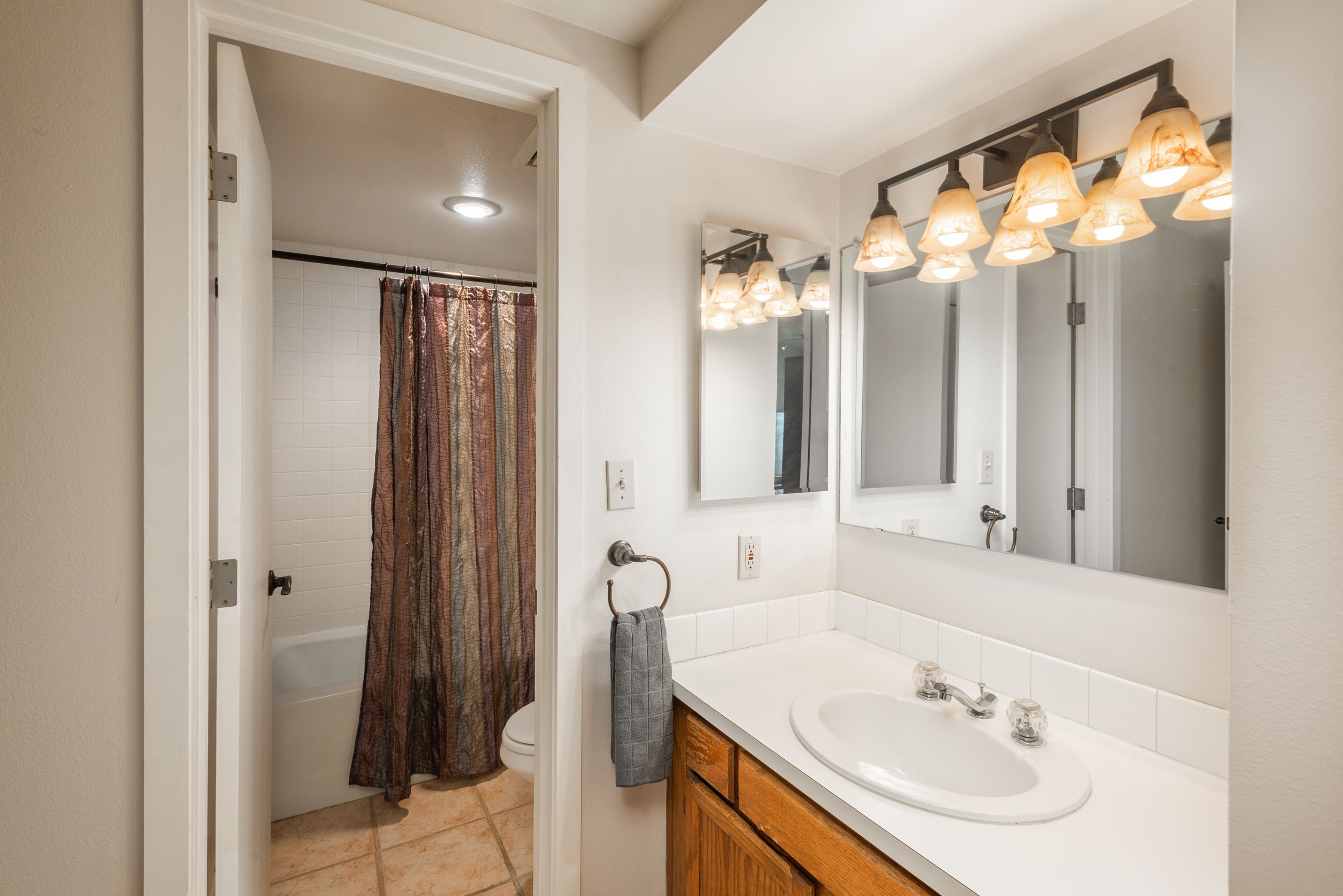 1777 Larimer Street Unit# 707