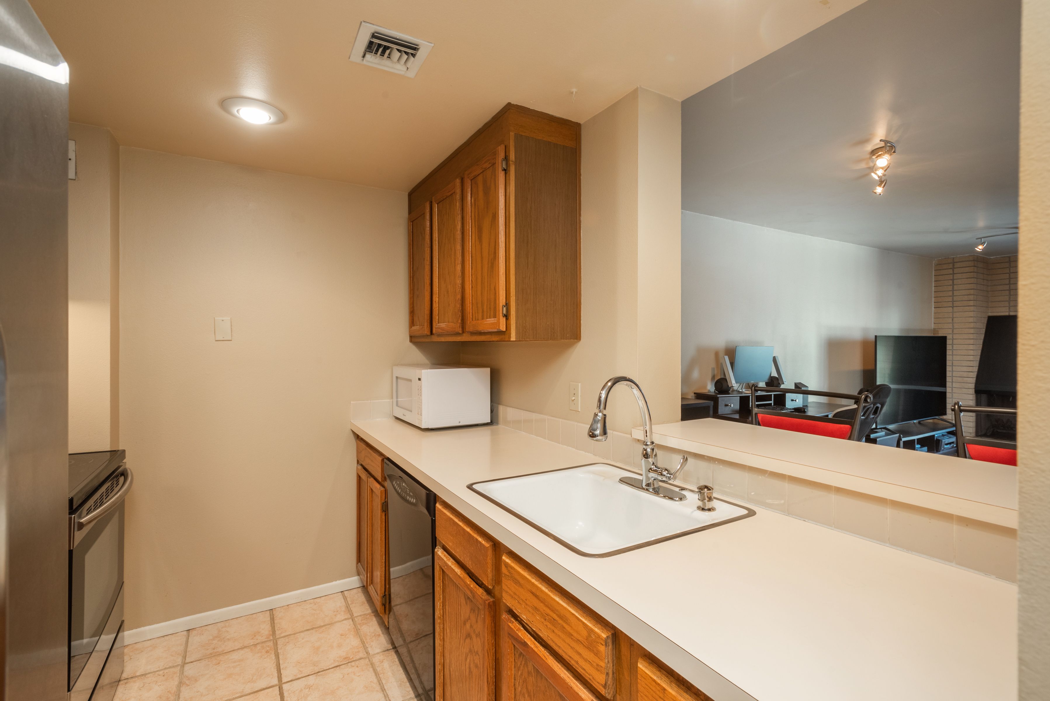 1777 Larimer Street Unit# 707