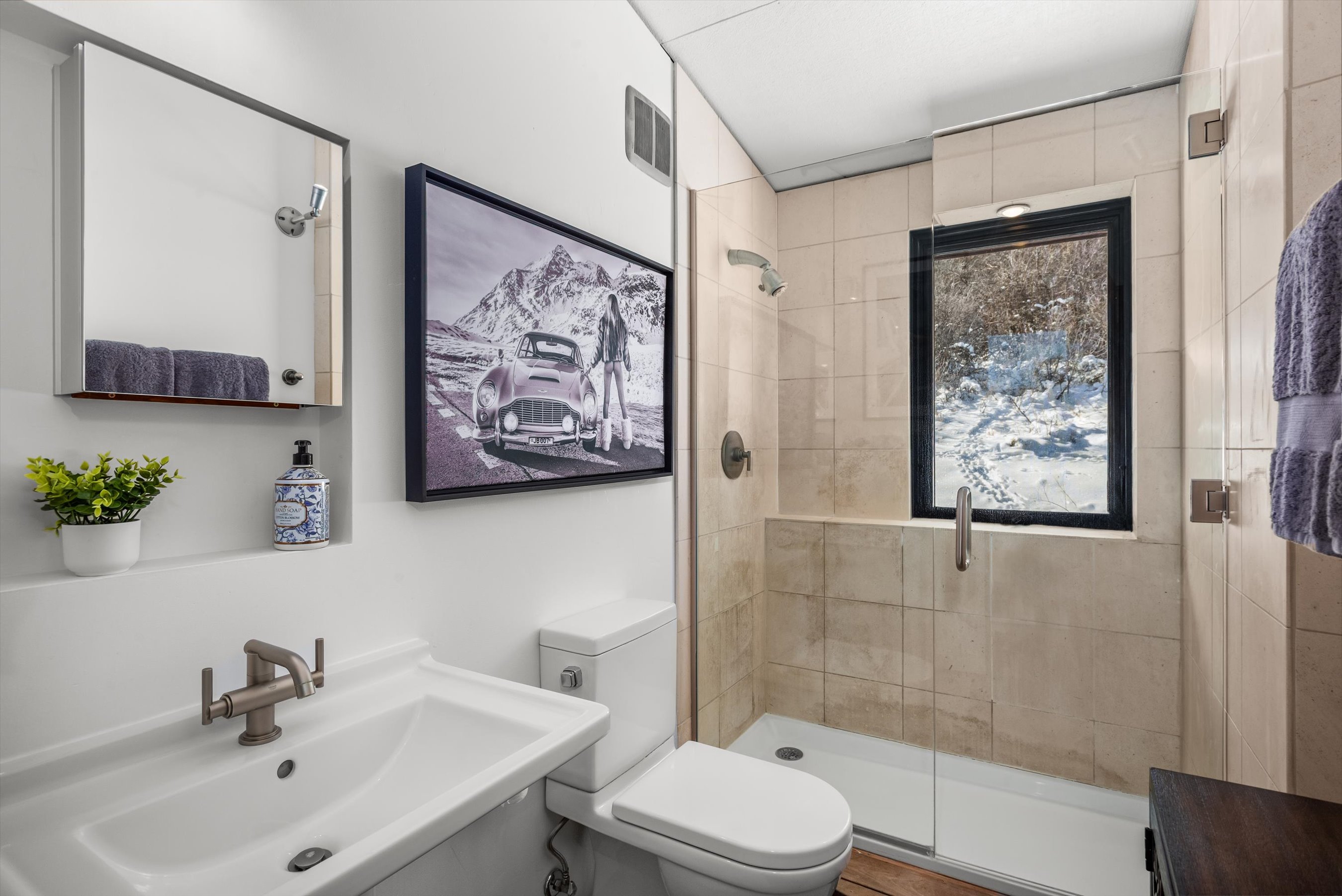 2700 Juniper Hill Road 