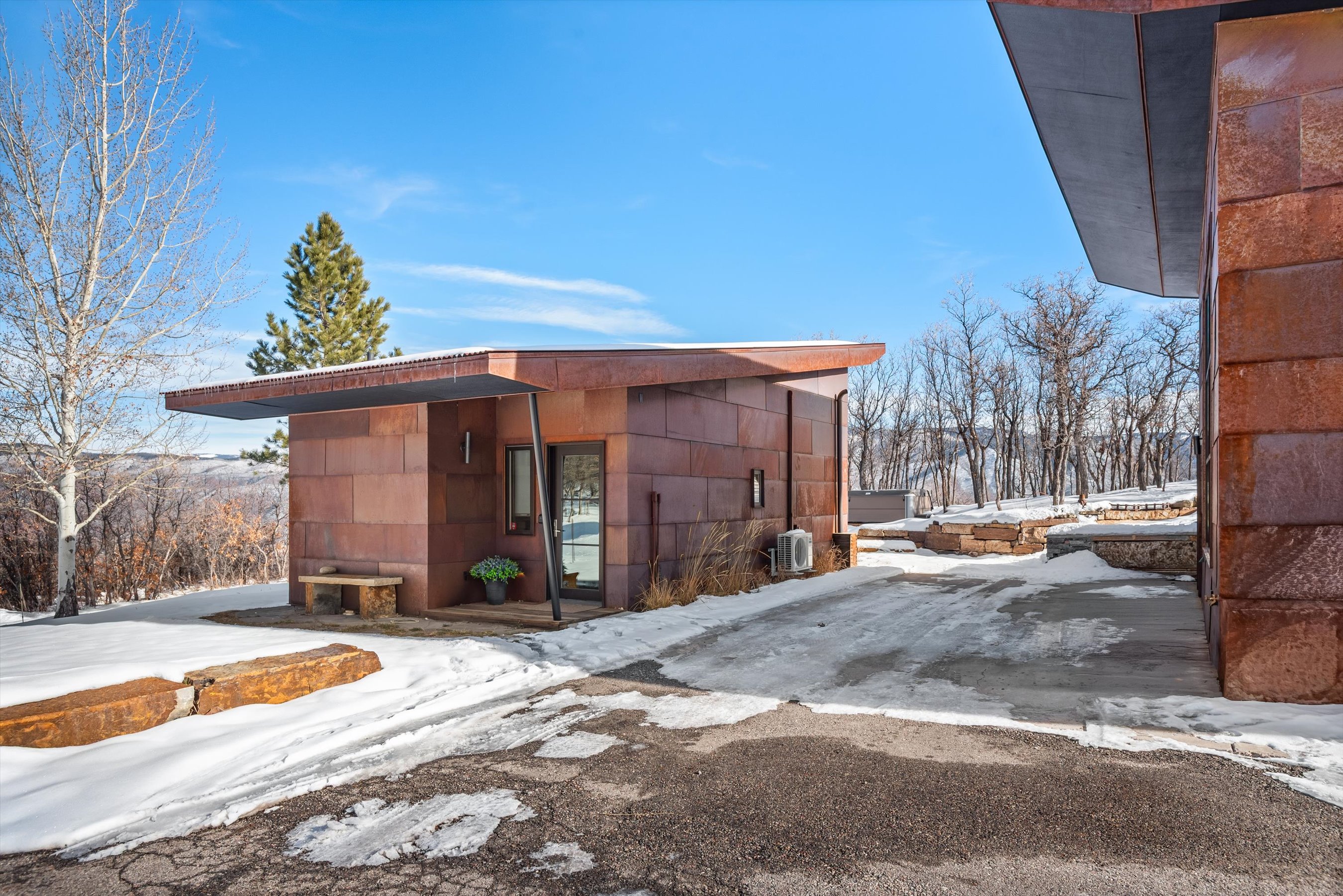 2700 Juniper Hill Road 